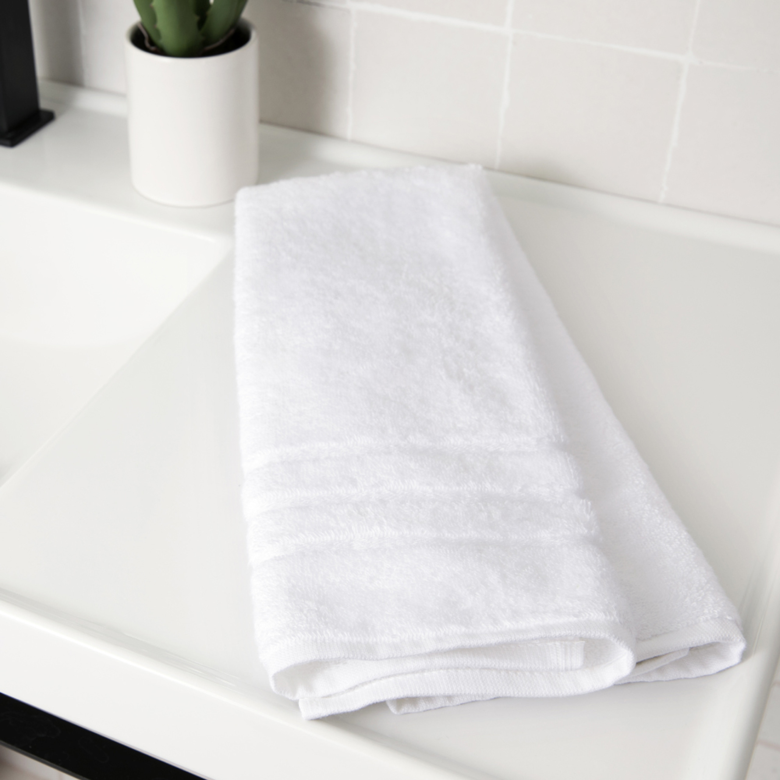 Bamboo Hand Towel | Cariloha