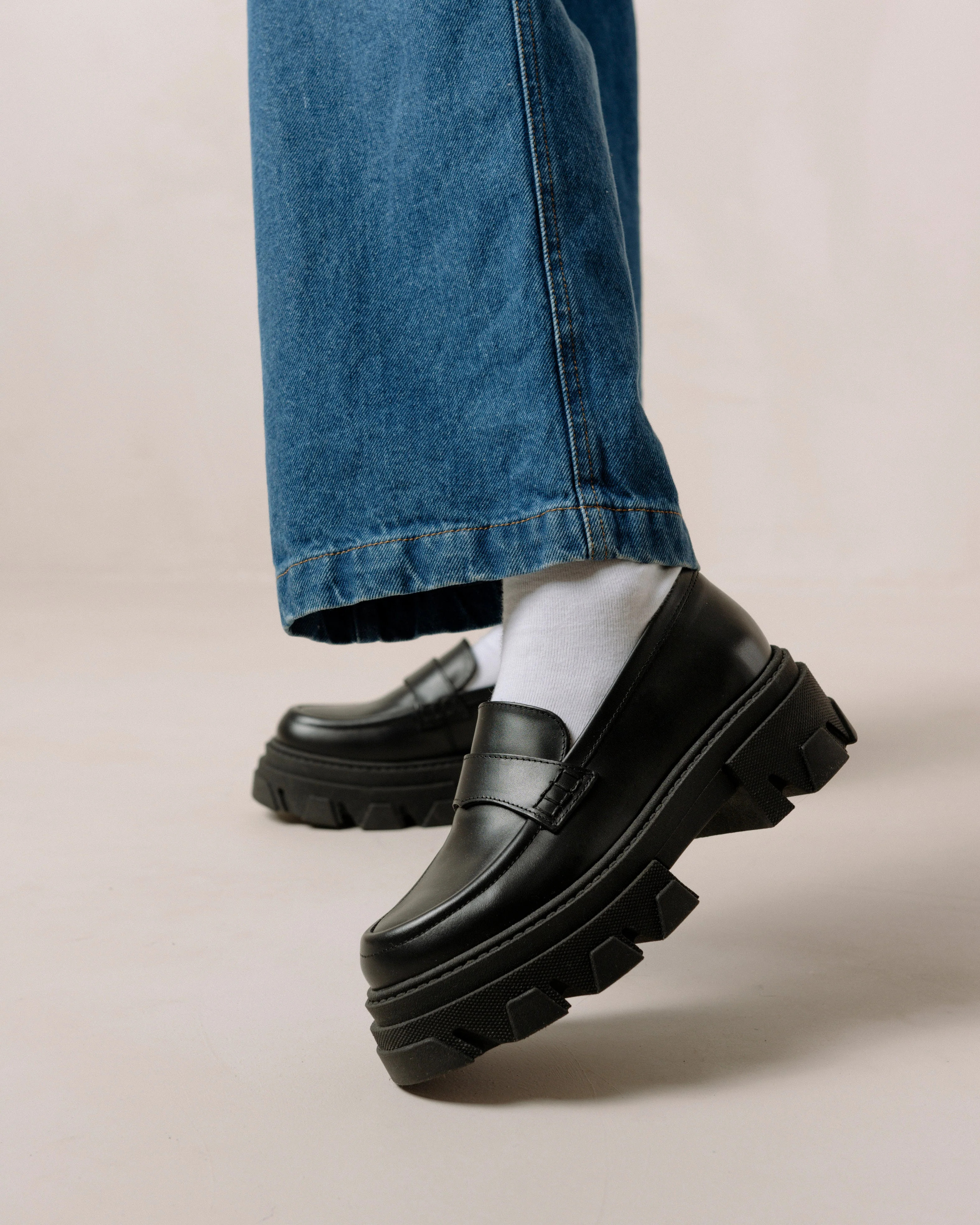 Trailblazer - Black Leather Loafers | Alohas FR