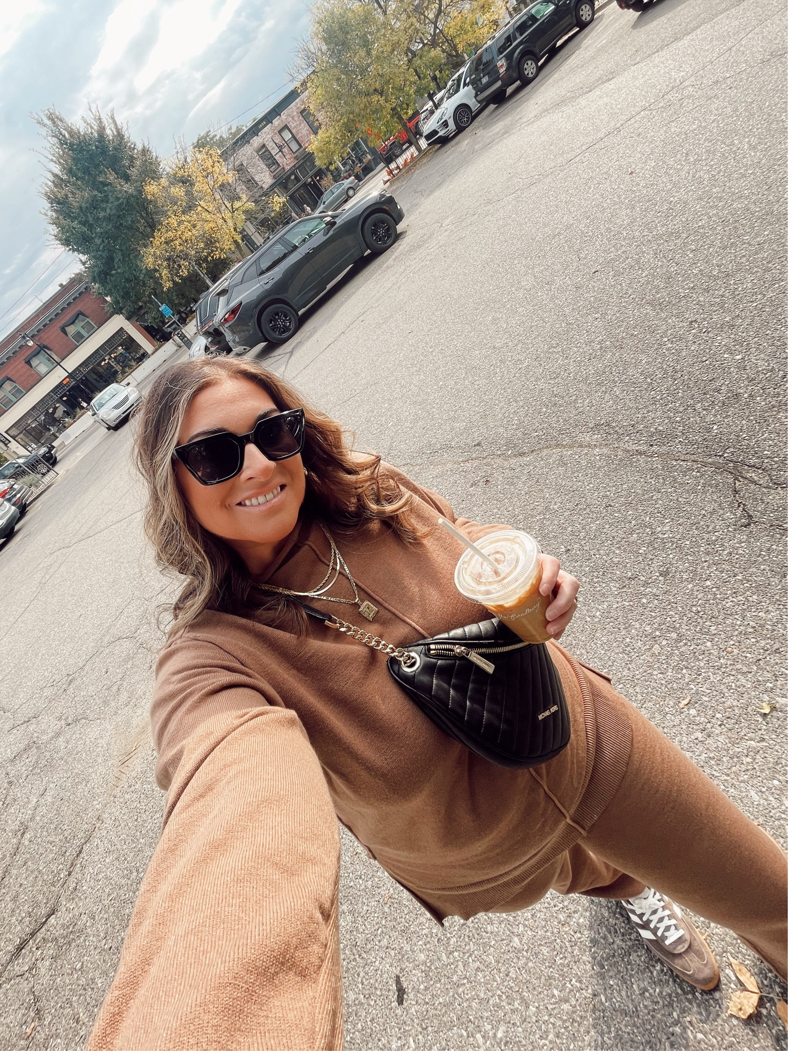 Best selling Amazon cozy brown lounge set 
Fall outfits 
Amazon 
Travel outfit 


#LTKStyleTip #LTKFindsUnder50 #LTKTravel