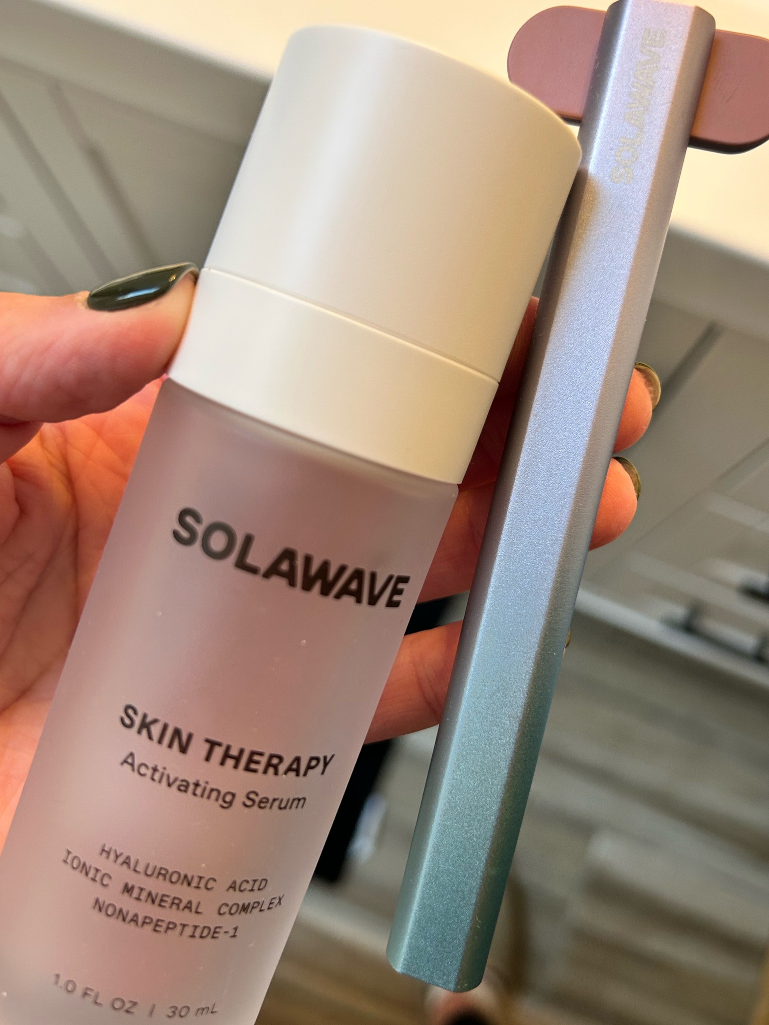 I’ve been using this gem for a few weeks, it’s a YES FOR ME!!! Trying to bring back my glowing skin after having the baby! do yourself the favor + GET IT! 

#LTKStyleTip #LTKBeauty #LTKGiftGuide