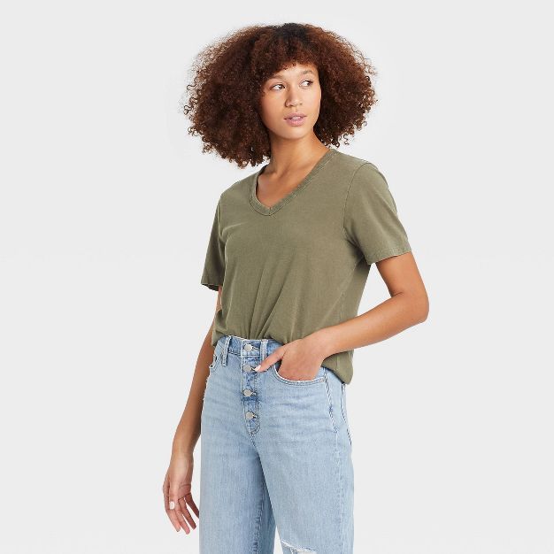 Women's Short Sleeve V-Neck T-Shirt - Universal Thread™ | Target