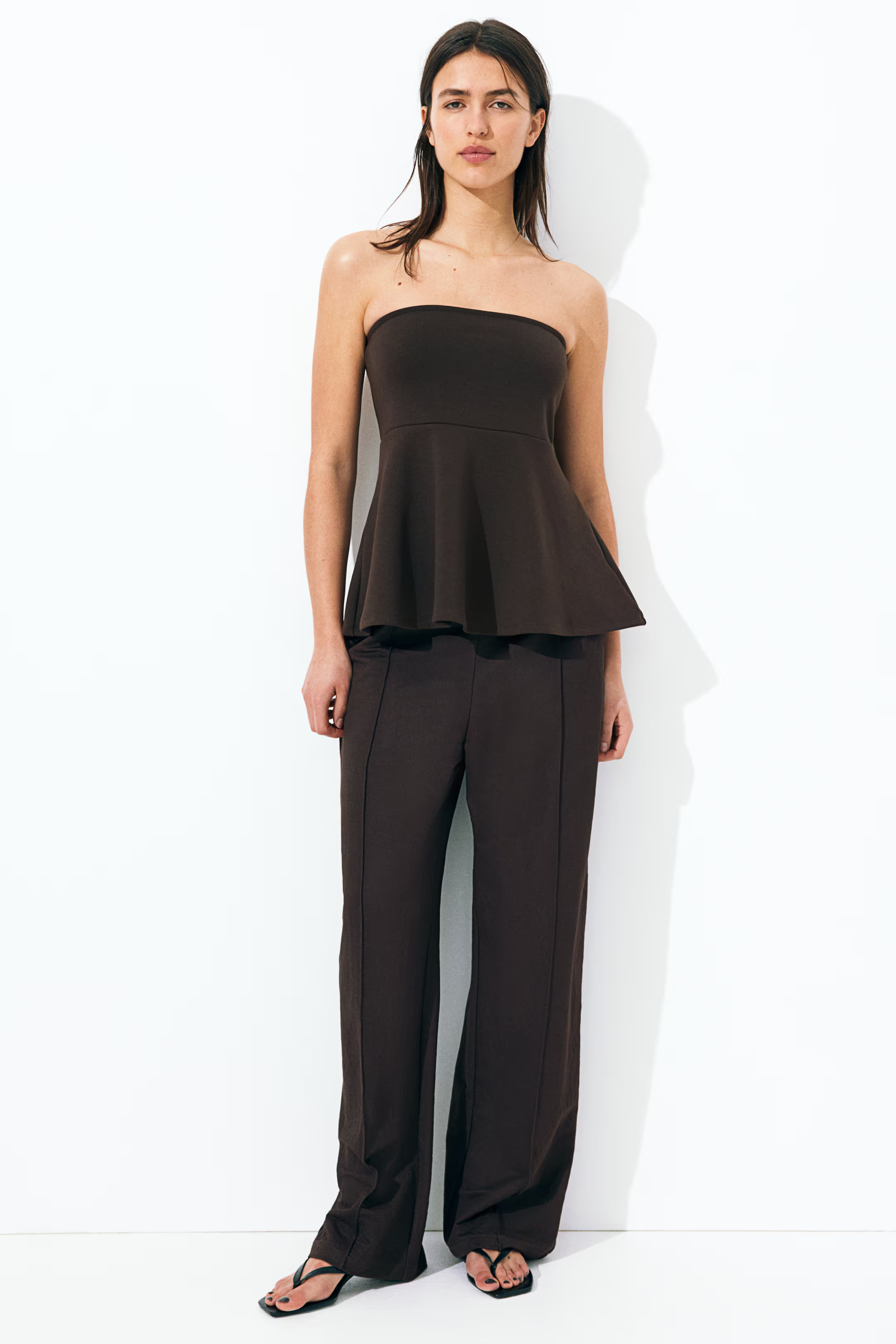 High-waisted tailored trousers | H&M (UK, MY, IN, SG, PH, TW, HK)