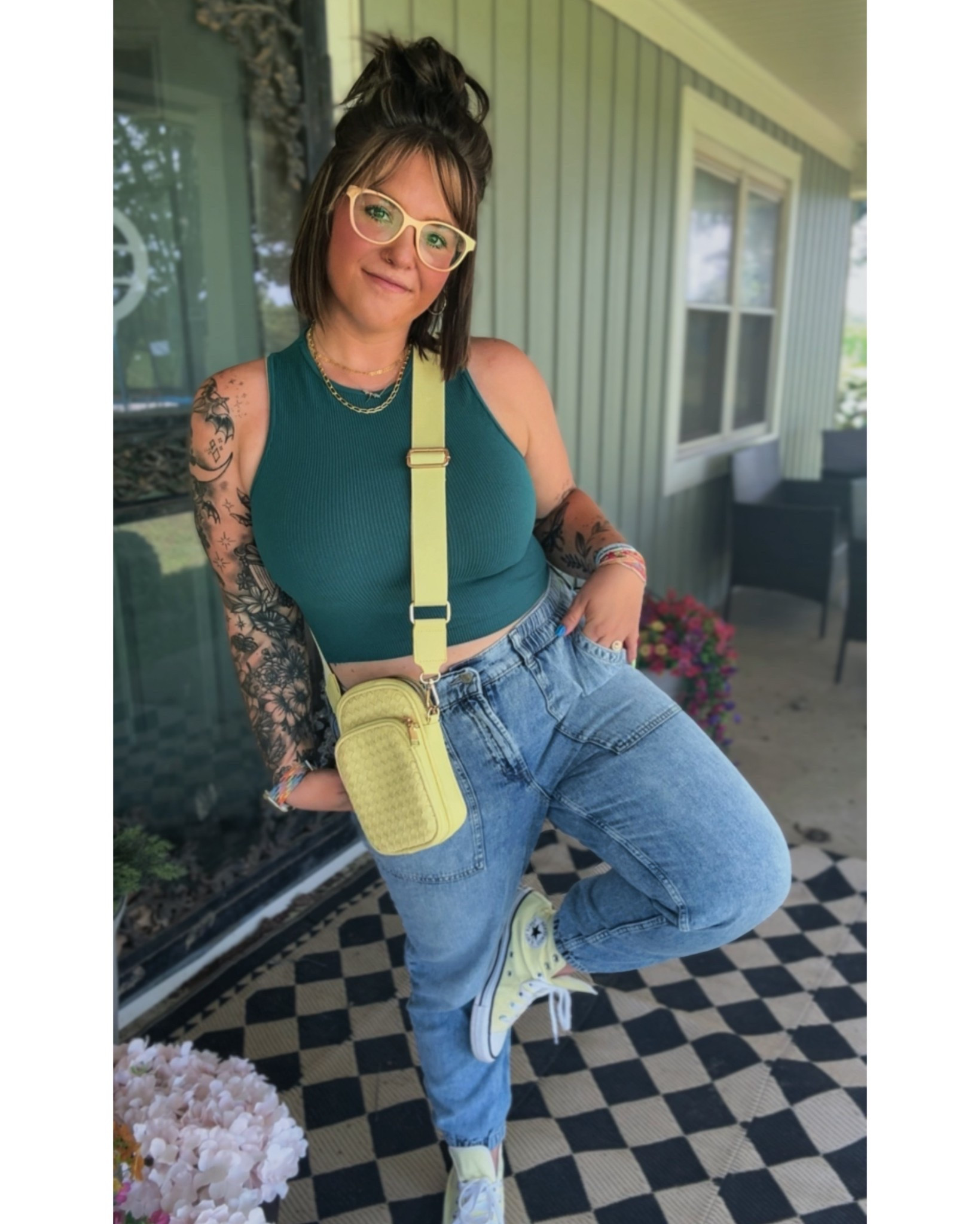 Yellow is the moment 💛 This crossbody from @urbanexpression is as functional as it is cute – and it’s already linked in my LTK shop! Tap the link in bio to grab it 💥 #UExME #ad #LTKFinds #LTKStyle #UrbanExpressions #ShopMyStyle #midsizefashion #everydaystyle #LTKSpringStyle 

#LTKStyleTip #LTKFindsUnder50 #LTKMidsize