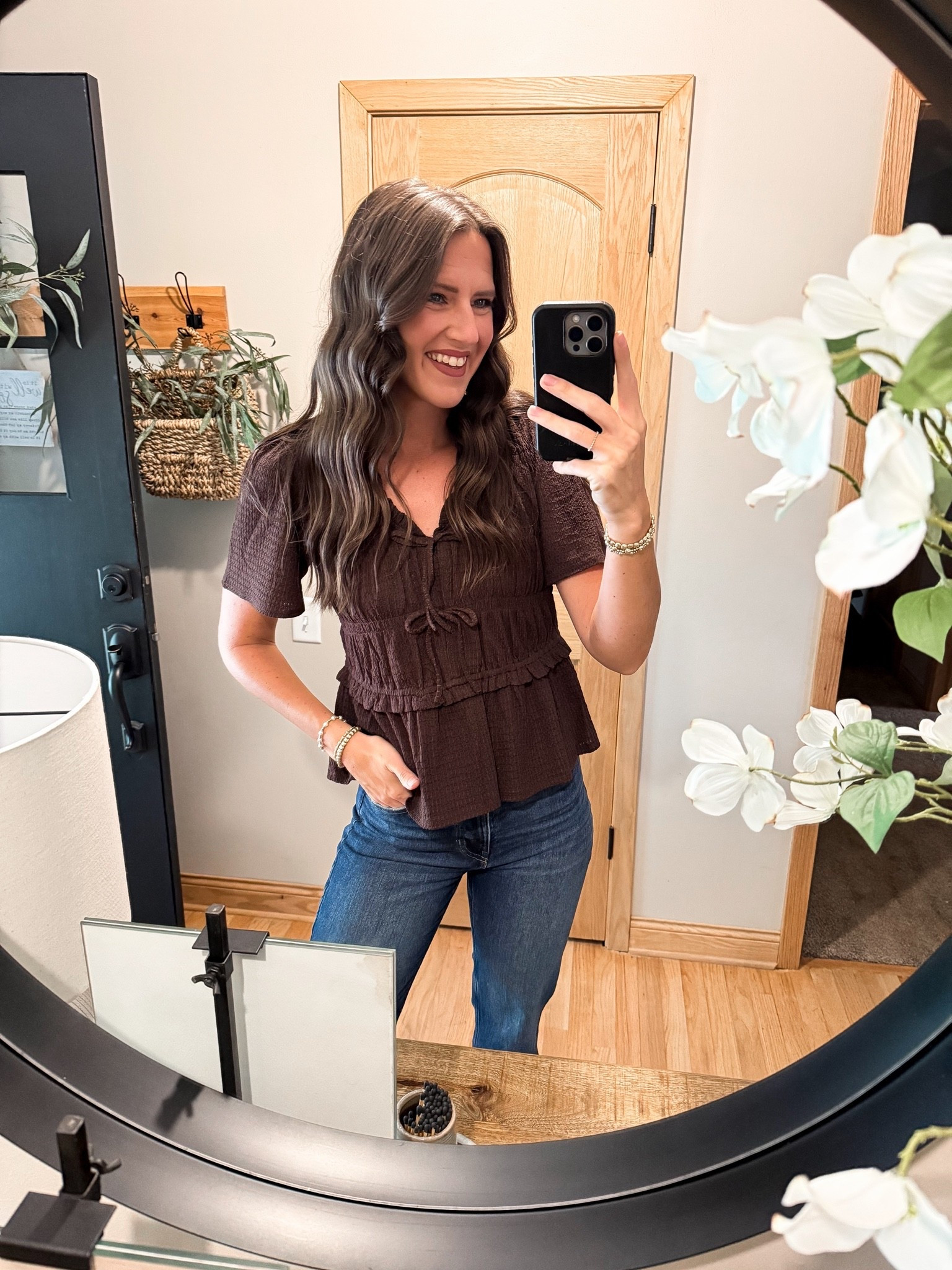 The perfect top for transitioning into Fall. Wearing a small.