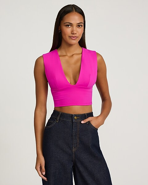 Fitted Deep V-neck Cropped Tank | Express