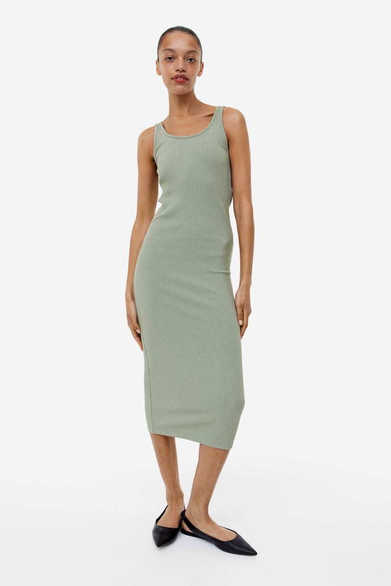 Ribbed bodycon dress | H&M (UK, MY, IN, SG, PH, TW, HK)