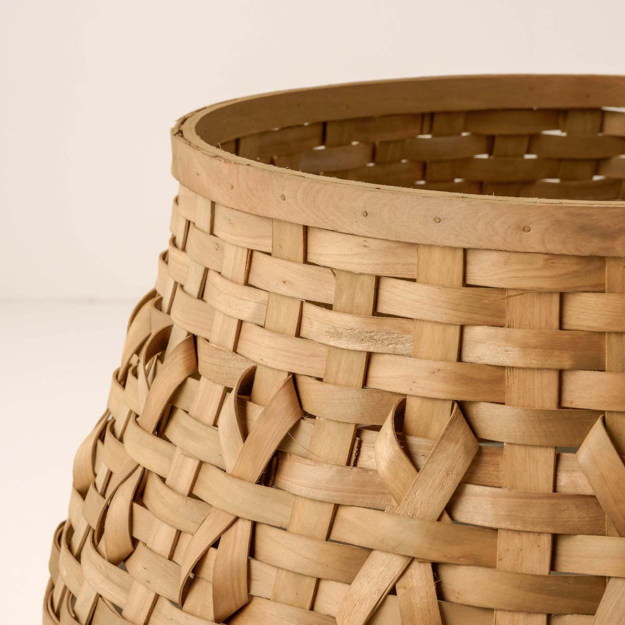 Woven Basket Tree Collar | Magnolia