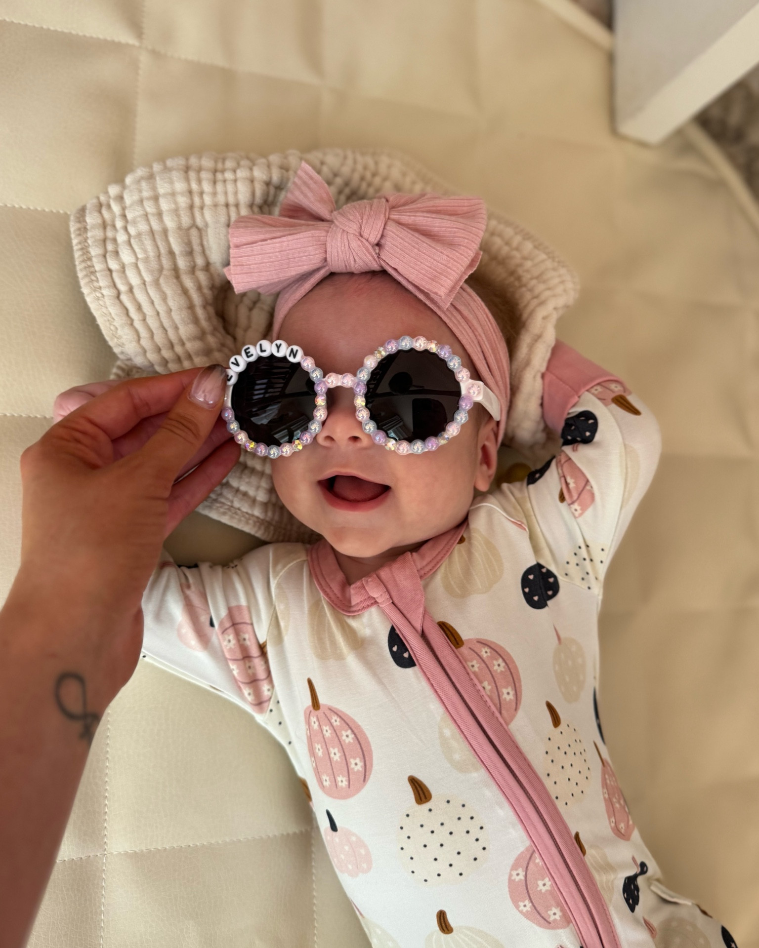 Cutie girl in her new shades 🥰😍😎 also linking her bow, off of Amazon! 



#LTKFindsUnder50 #LTKBaby #LTKKids