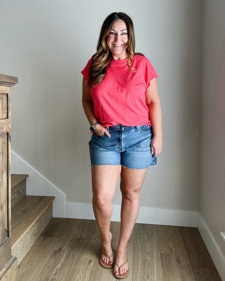 2024 Denim Shorts  

Fit tips: Target Mid-Rise 90's Baggy Jean Shorts Size 14 | 4" Inseam | 12” Rise // Top, L

Denim trends  denim shorts  midsize fashion  midsize style  spring outfit  casual spring look  summer fashion  the recruiter mom  

#LTKmidsize #LTKSeasonal #LTKstyletip