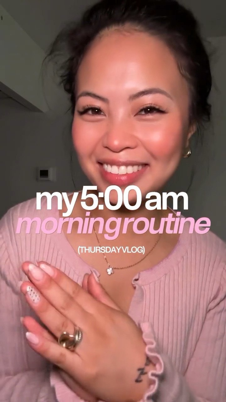 yall today was so long 😭 but my outfit WAS SO CUTE & it matched my nails 🤣 HAPPY THURSDAY SEXYS!!

#dailyvlog #dayinmylife #vlog #esthetician #corporatelife #morningroutine #5am