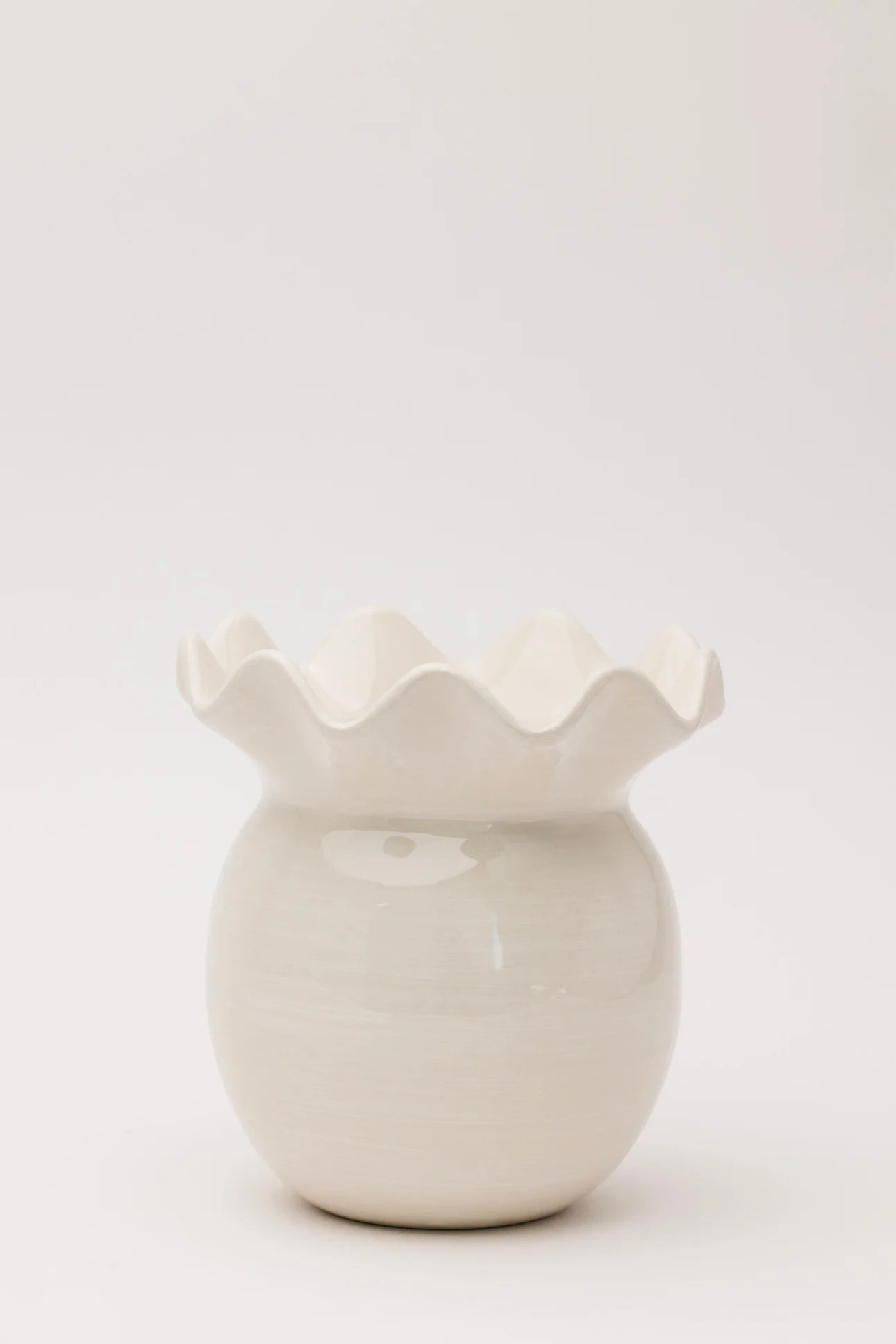 Provence Wavy Pot | THELIFESTYLEDCO