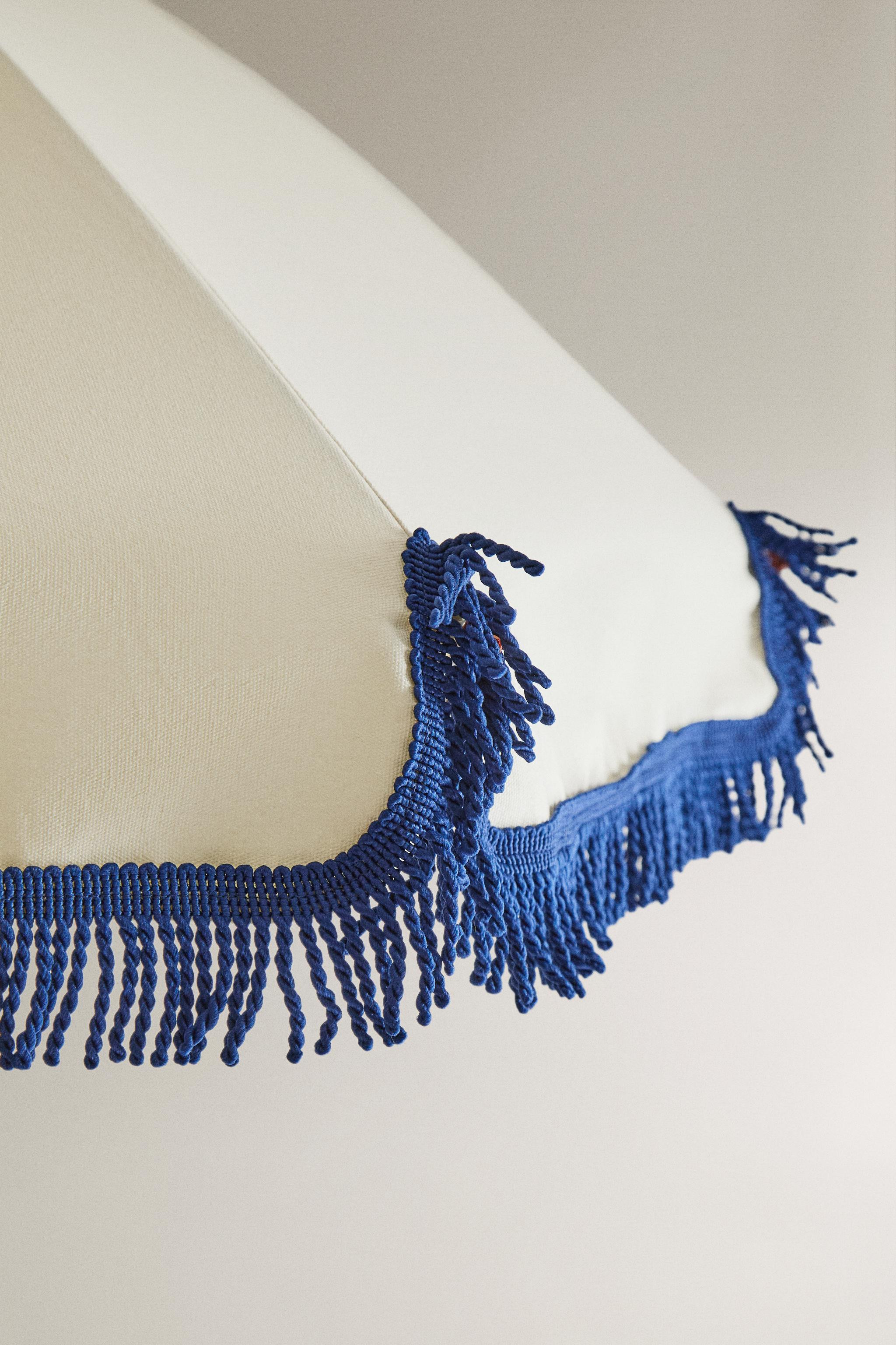 FRINGED BEACH UMBRELLA (ø 135CM) | Zara US