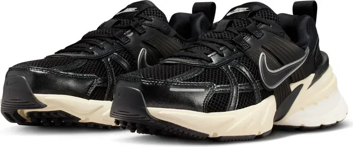 V2K Run Sneaker (Women) | Nordstrom