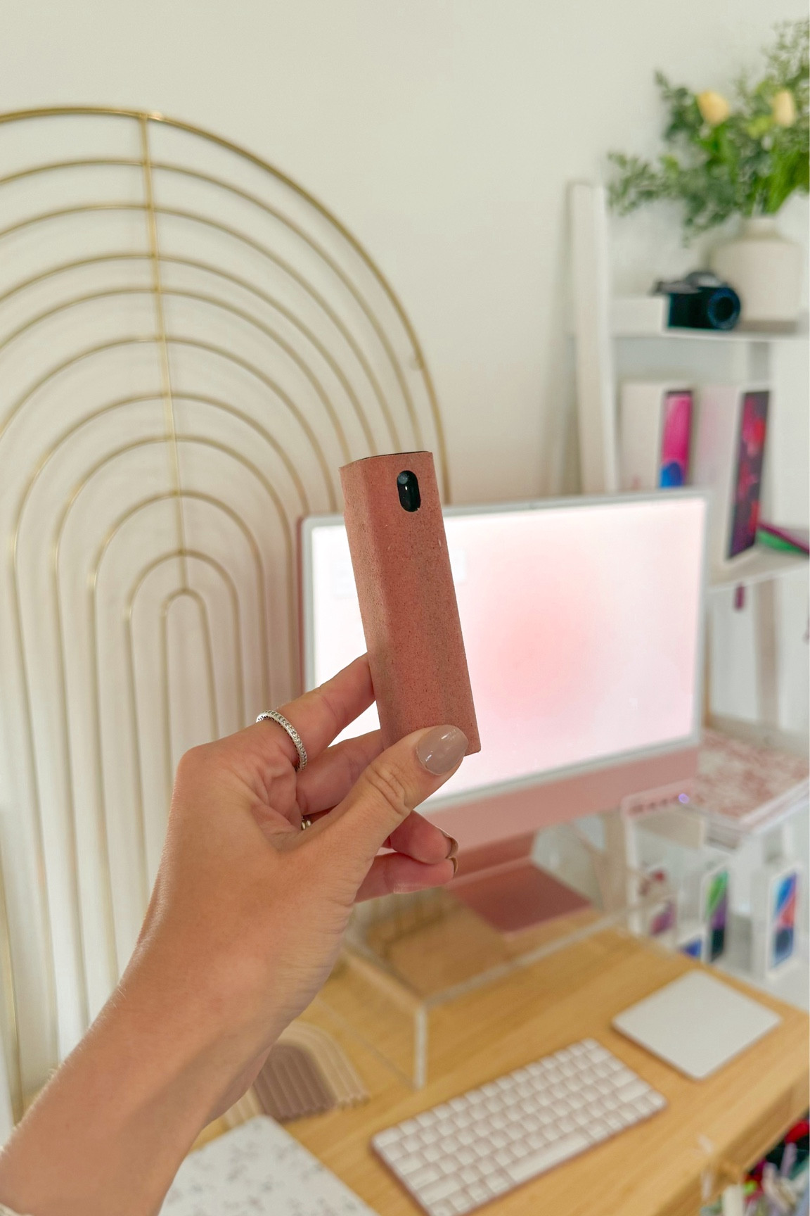 Phone screen mist cleaner!
