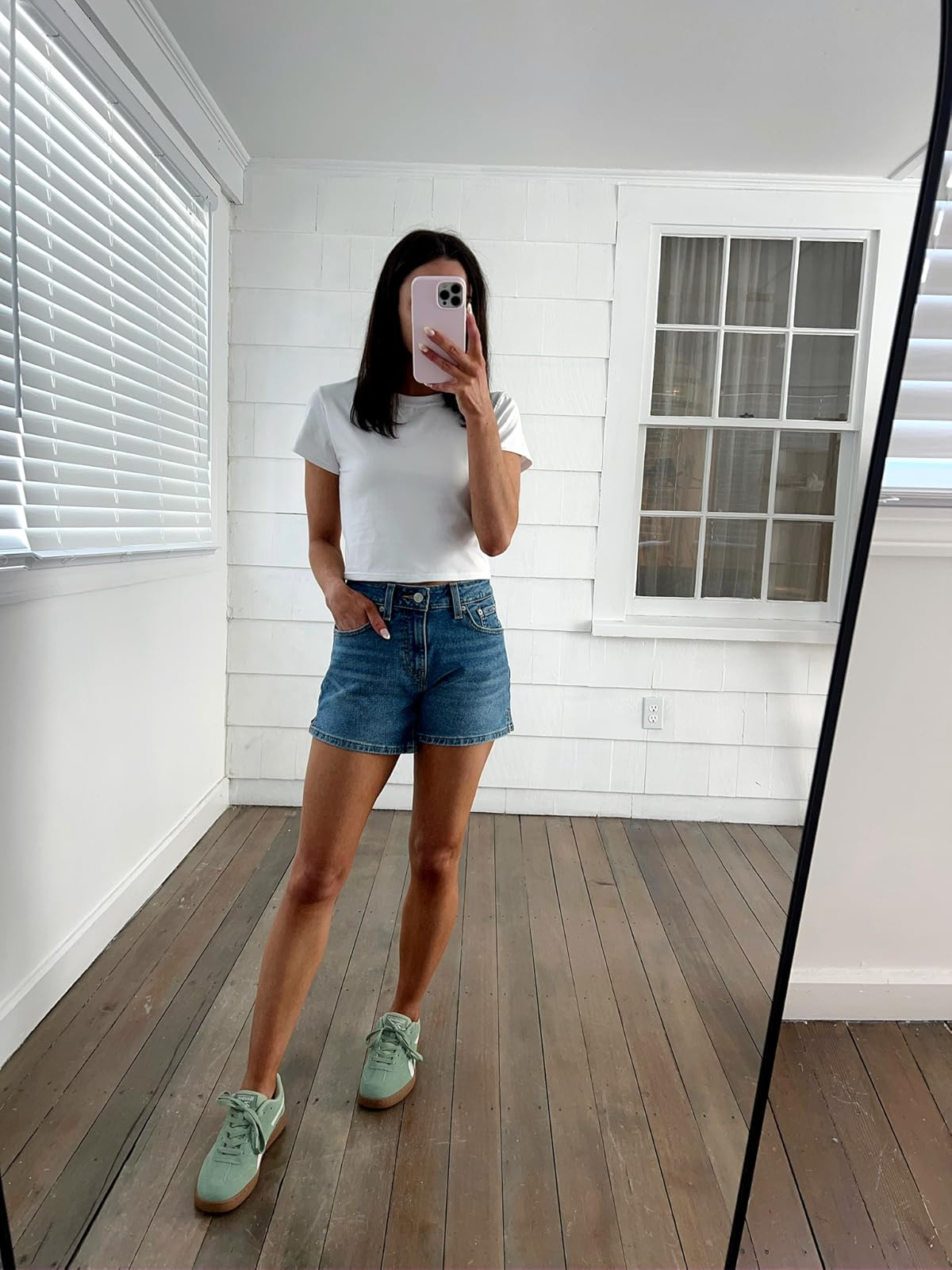 Summer outfit- top in S, shorts in 24
adidas sneakers/short/basic tee/casual summer outfit 

 

#LTKSeasonal #LTKPetite #LTKFindsUnder50