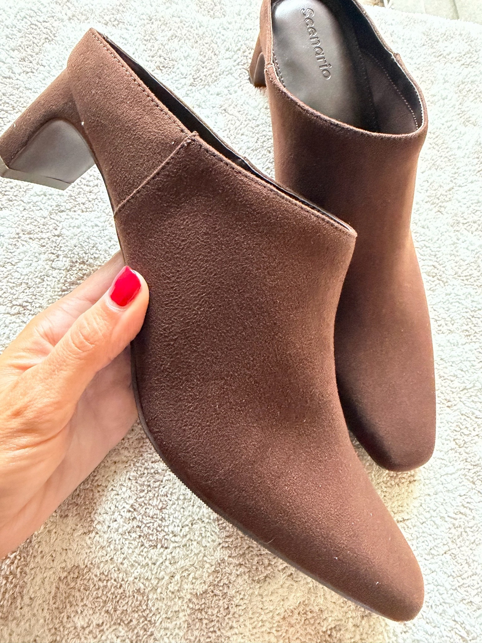 A really cute low heel mule!

#LTKOver40 #LTKgrwm #LTKmomlife
