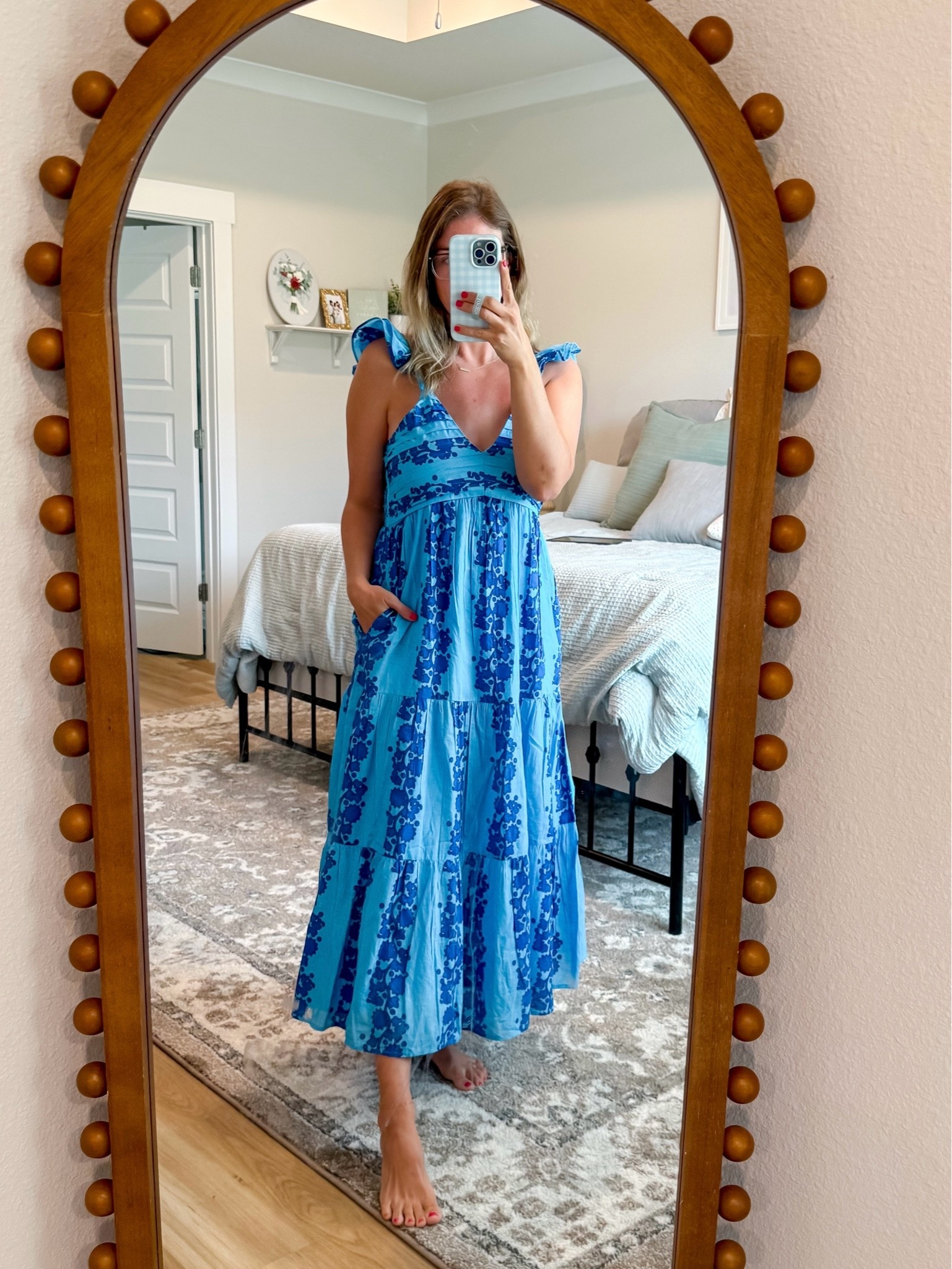 The prettiest summer dress from @socialthreads perfect for running errands around town or date night!

#LTKootd #LTKBeauty #LTKSeasonal