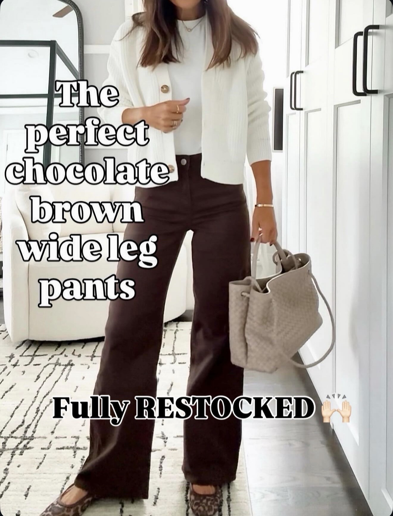 These chocolate brown wide leg pants are back 🙌 Fully restocked and even better in person! Wearing size 26 — so flattering for the holidays

#LTKHoliday #LTKootd #LTKGiftGuide