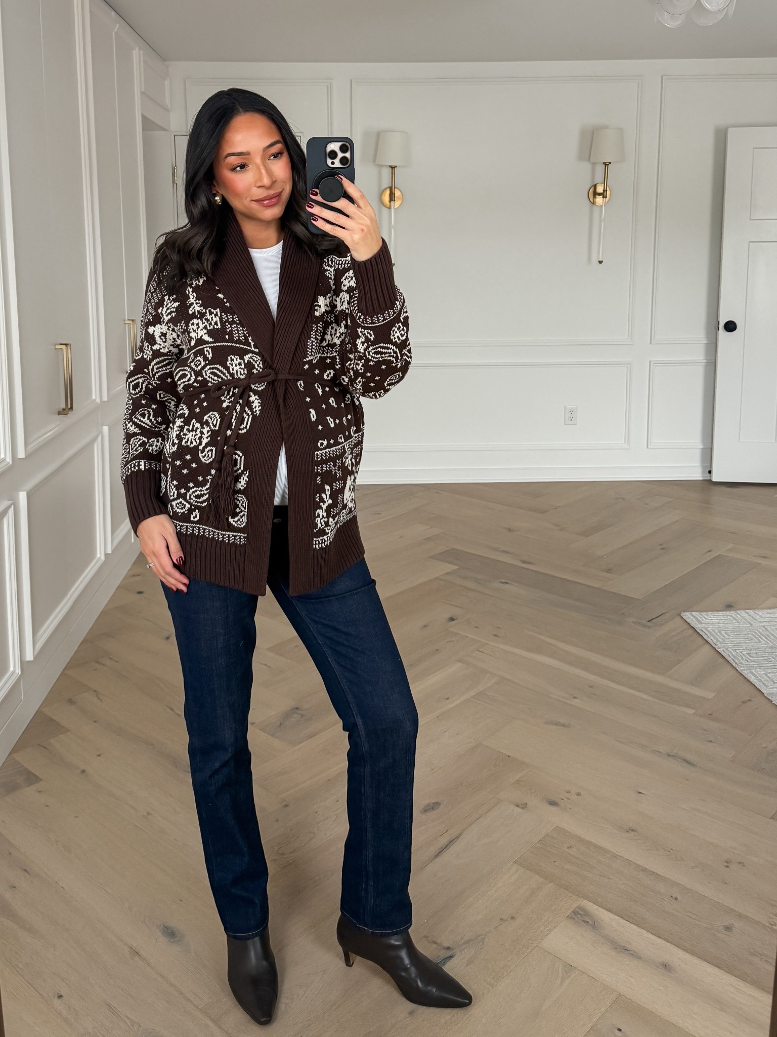 Under $75 + $25 off of orders over $125!! This belted cardigan is so cute and can be dressed up or down 🤎 Wearing size S white tee, size M belted cardigan and size 26 long straight leg jeans (rinse) 

Winter outfit 
Winter style 
Winter fashion 
Abercrombie sale 
Casual outfit 

#LTKSeasonal #LTKootd #LTKSaleAlert