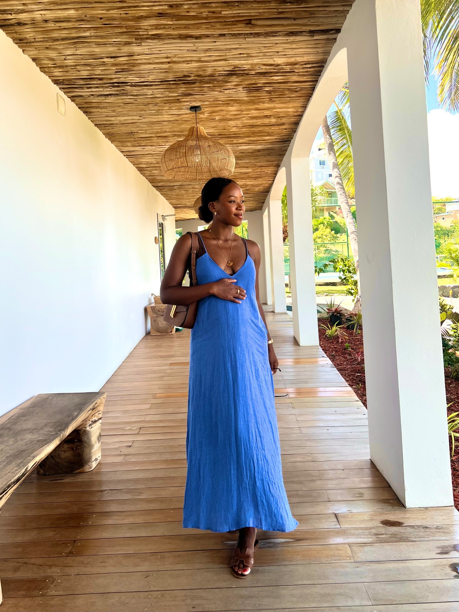 Restyling this gorgeous dress 💙🌊🦋 it’s old so I’ll link some similar styles  