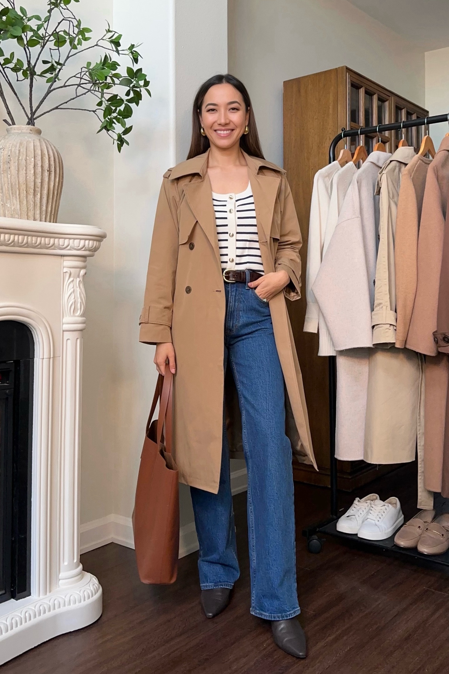 Spring workwear / smart casual 

Abercrombie is having their bi-annual denim sale starting today with 25% off denim, 15% off almost everything else, and a stackable 15% off with my code DENIMAF! 

• top xs 
• oversized trench xxs (I definitely recommend sizing down!)
• dark blue relaxed jeans tts in this wash [I wear size 25 regular] I found the gray wash to run big

#LTKSpringSale #LTKworkwear #LTKsalealert