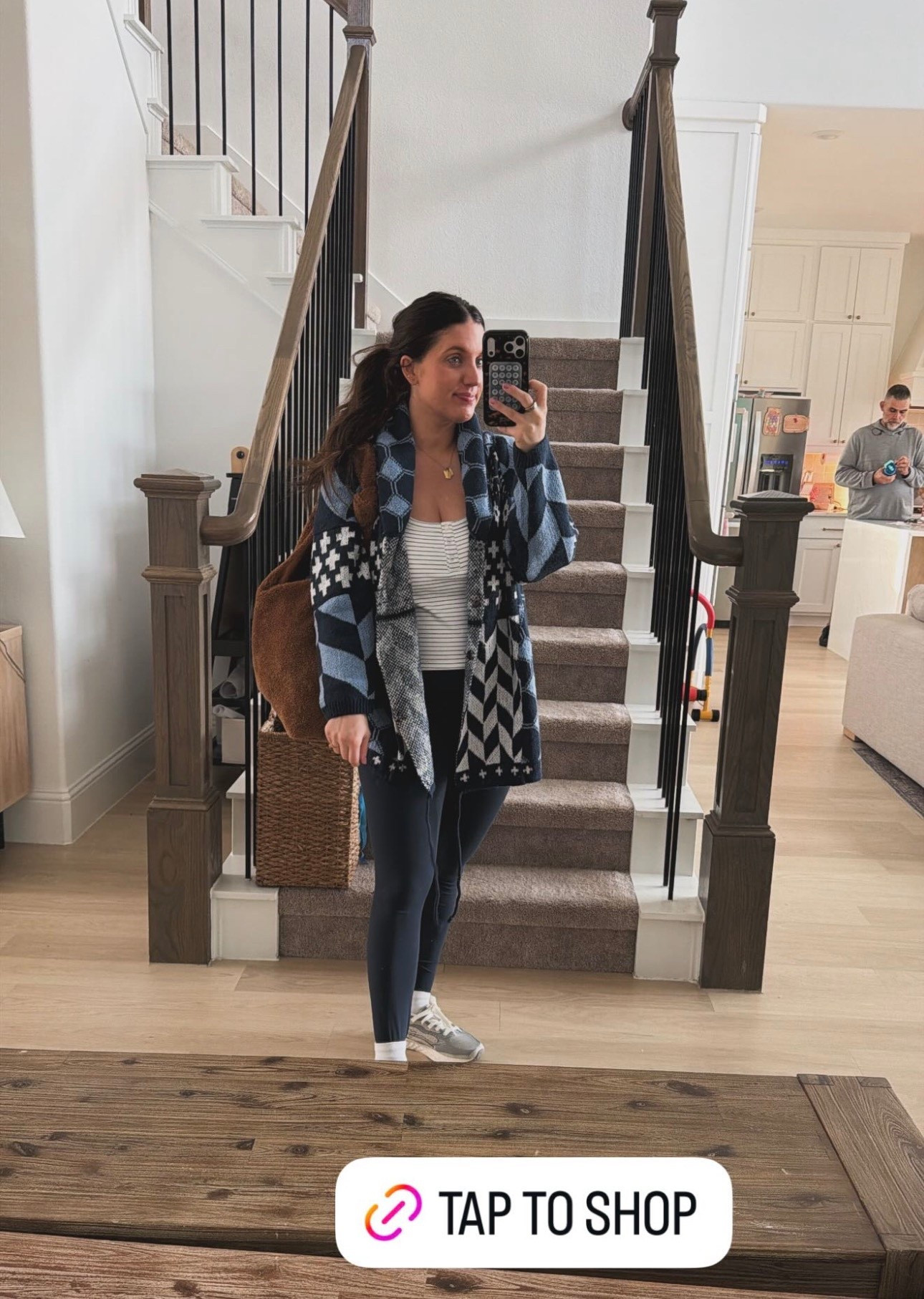 Cozy cardigan 

#LTKmomlife #LTKootd #LTKgrwm