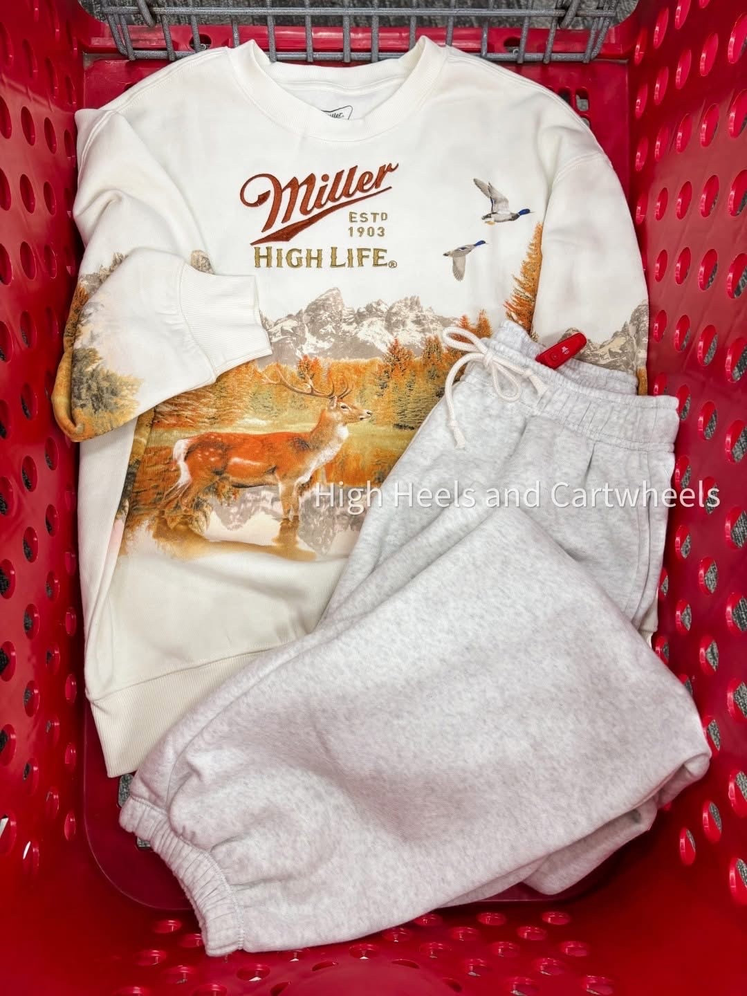 Target has some of the BEST loungewear, and this crewneck is too cute! And you won't ever want to take off those fleece sweats😍
