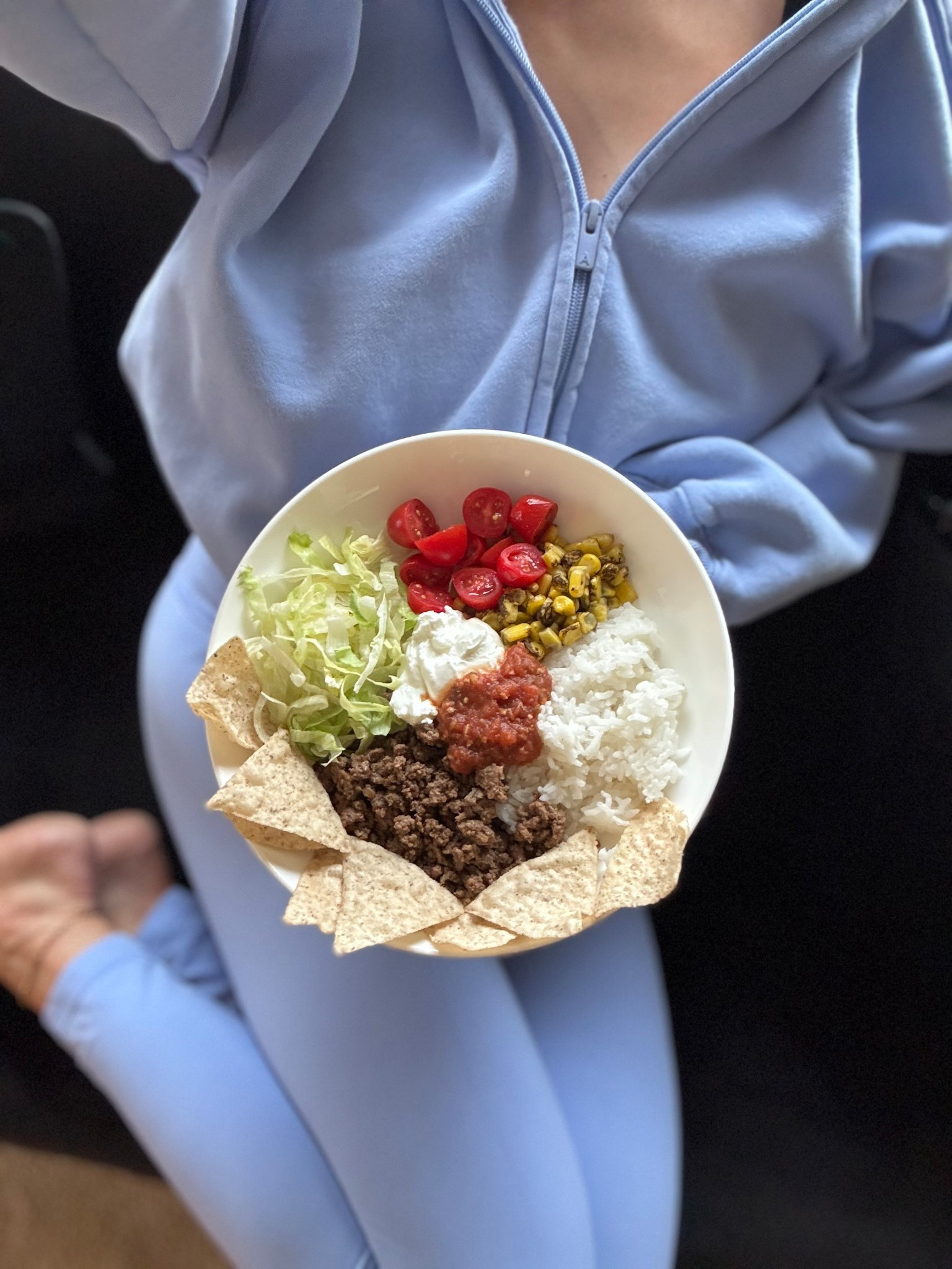 The comfiest set and the most delicious taco bowl. So colorful🥰

Sweatshirt (medium)
Leggings (4)

#LTKmomlife #LTKfoodie #LTKootd