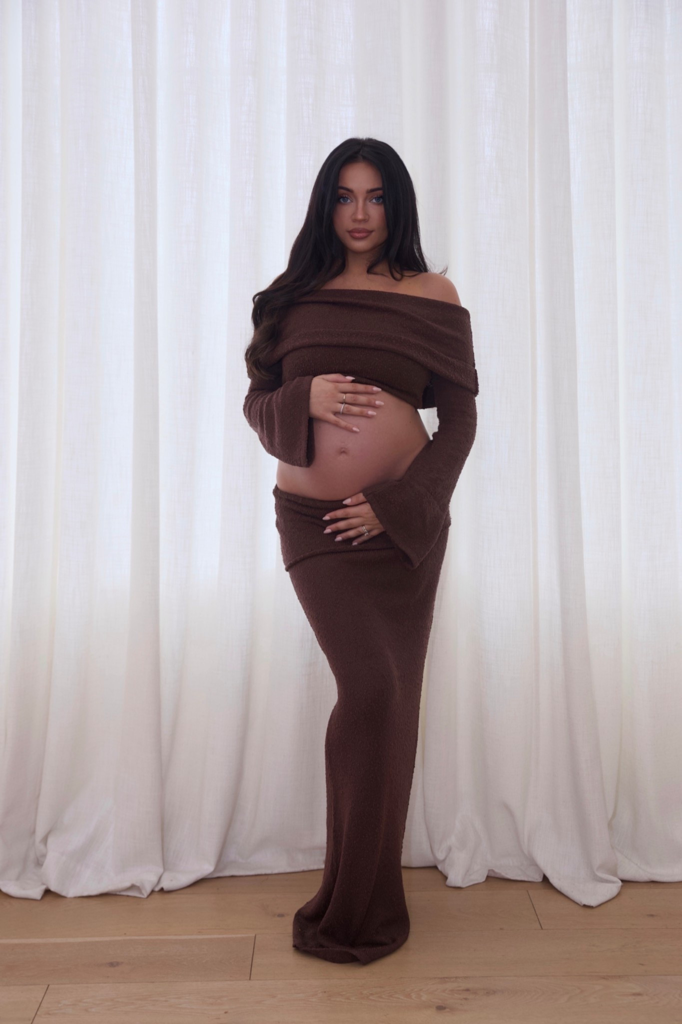 Medium top & small skirt. Comes in a few colors! Not maternity 