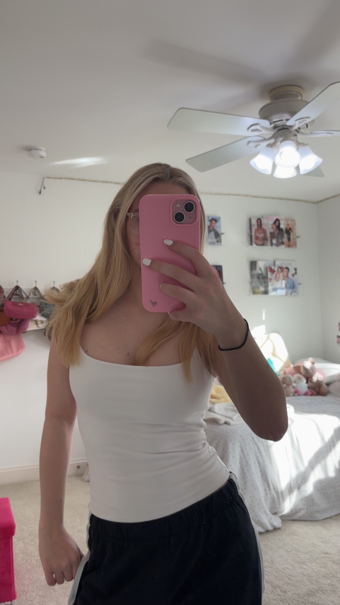 I looove this tank from Abercrombie!! Wearing a size S 🤍

#LTKFindsUnder50 #LTKActive