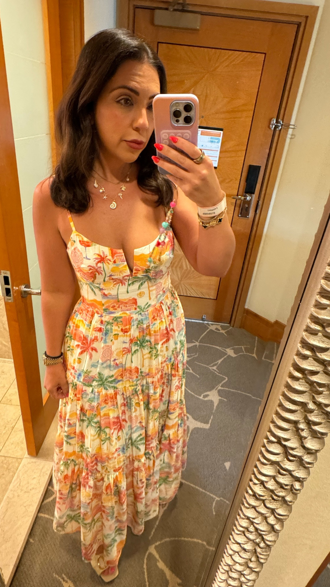 My favorite dress I brought on vacation 

#LTKStyleTip