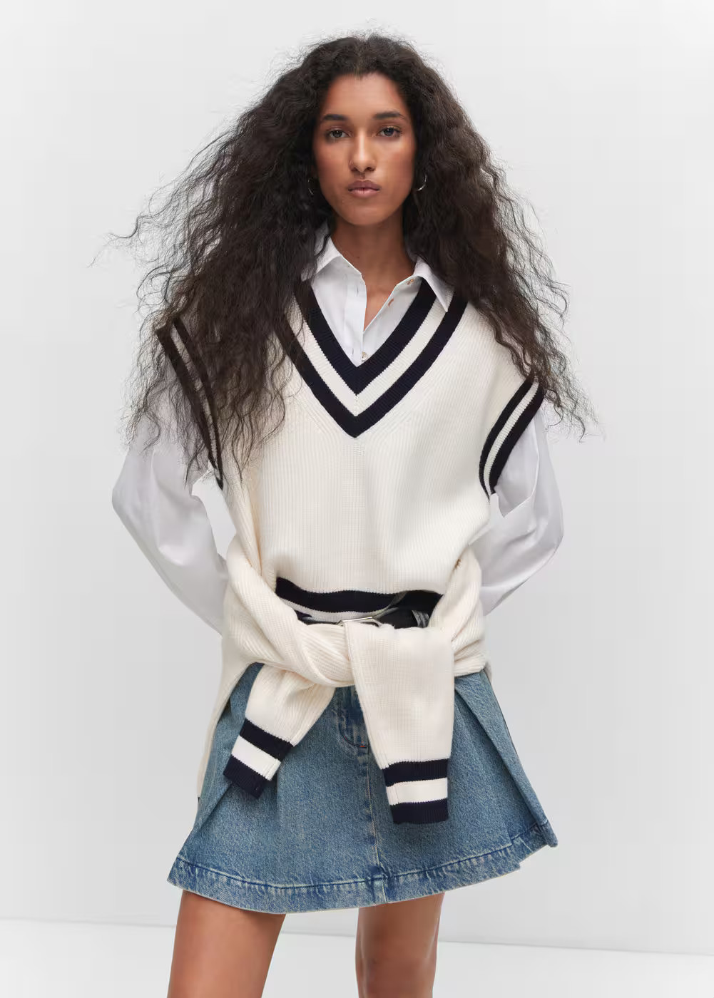 Gilet maglia collo a v -  Donna | Mango Italia | Mango IT