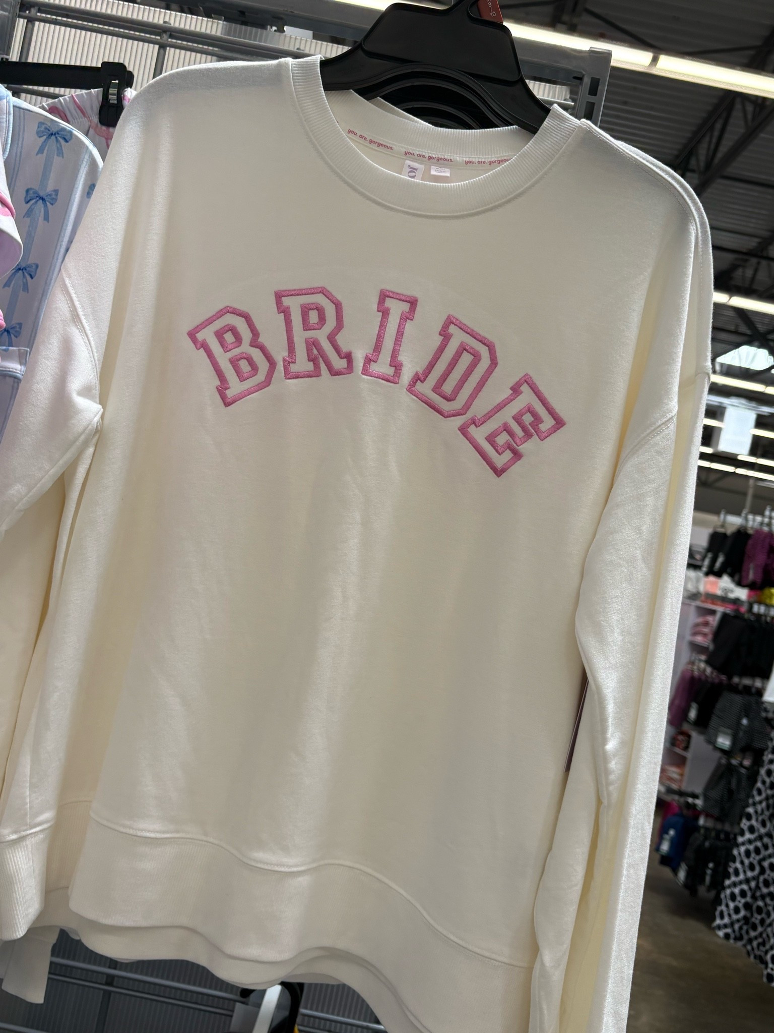 Joyspun Women's French Terry Knit Bridal Long Sleeve Sleep Top, Sizes XS to 3X

Brides, this is your cozy wedding morning top 🤍✨

The Joyspun Women’s French Terry Knit Bridal Long Sleeve Sleep Top is the perfect blend of comfort and bridal elegance. In a soft white hue, this cozy French terry top is designed for those slow, special moments—getting ready on your wedding day, packing for your honeymoon, or lounging during bridal weekend festivities.

The relaxed fit and soft knit fabric make it an effortless piece you’ll want to wear long after the big day. It’s simple, timeless, and gives that “bridal but make it cozy” vibe that’s trending right now.

At just $17, this is an affordable bridal lounge essential that looks and feels so much more expensive.

#LTKStyle #Joyspun #BridalLounge #WeddingMorning #BridalSleepwear #HoneymoonStyle #CozyBridal #WalmartFashion #AffordableBridal #WomenStyle #LTKFinds #Sleepwear

#LTKSeasonal