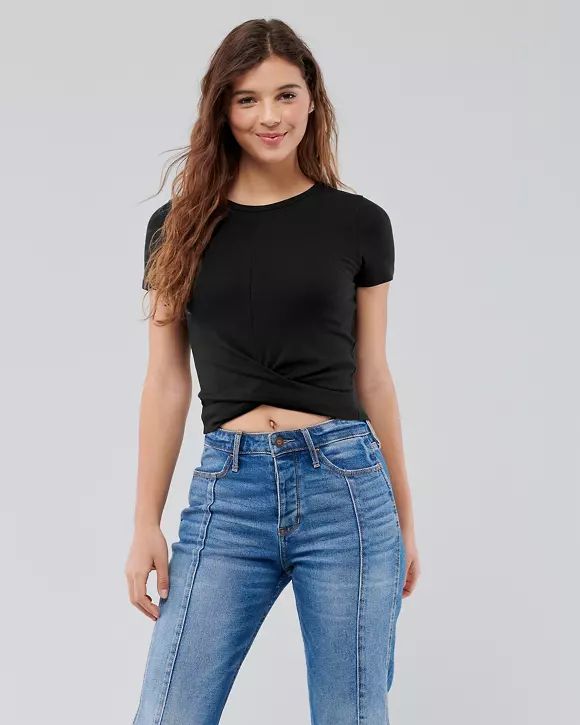 Must-Have Twist-Front T-Shirt | Hollister (US)