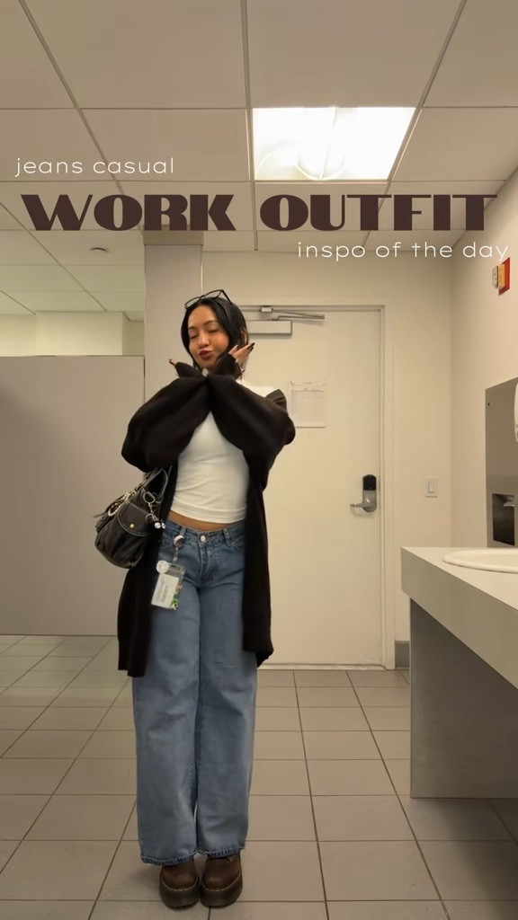 casual ootd 🤎 some of my fav low rise denim jeans 🐻✨ 

#LTKootd #LTKWorkwear #LTKgrwm