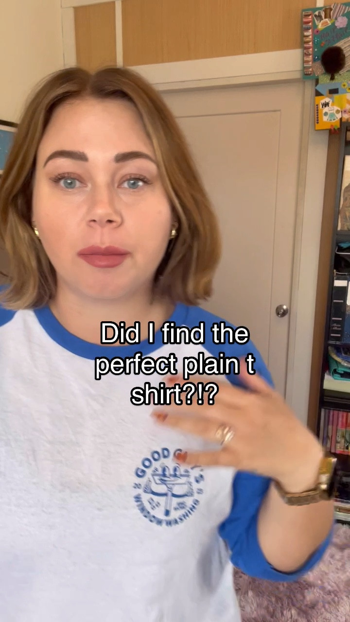 My search for the perfect plain t shirt!

Guys, round 1 is too good! These t- shirts from Amazon check all the boxes for me! Length, fabric, cut it’s all 😘

If you want these for everyday wear I would say size down, if you want them longer and looser for the gym or leggings, stay true to size.

#perfecttshirt #amazonfinds #amazonfindcanada #tshirt #amazonreview 

#LTKfitness #LTKplussize #LTKcanada