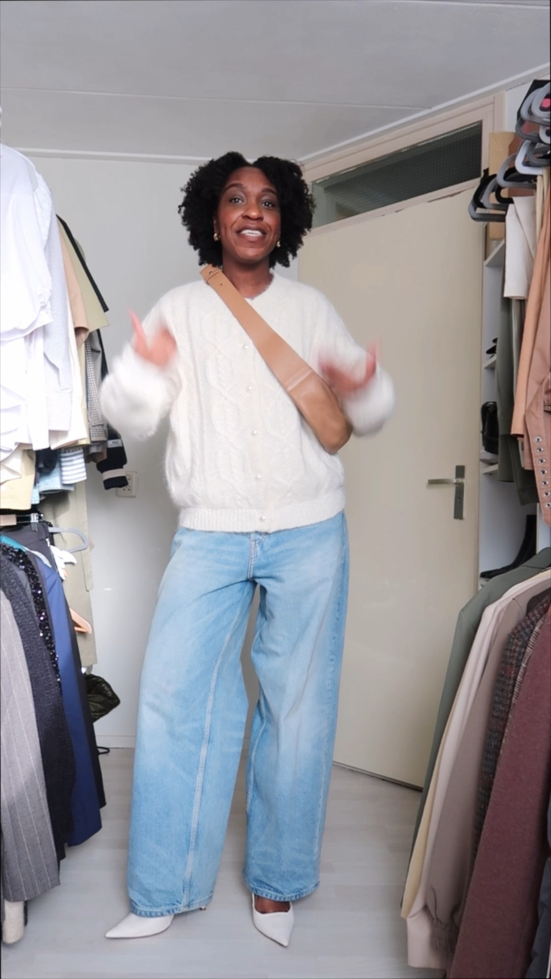 Casual everyday winter outfit ❄️ 

Cardigan - L (falls small)
Jeans - 30/32 (oversized fit)

#LTKstyletip #LTKshoecrush #LTKeurope