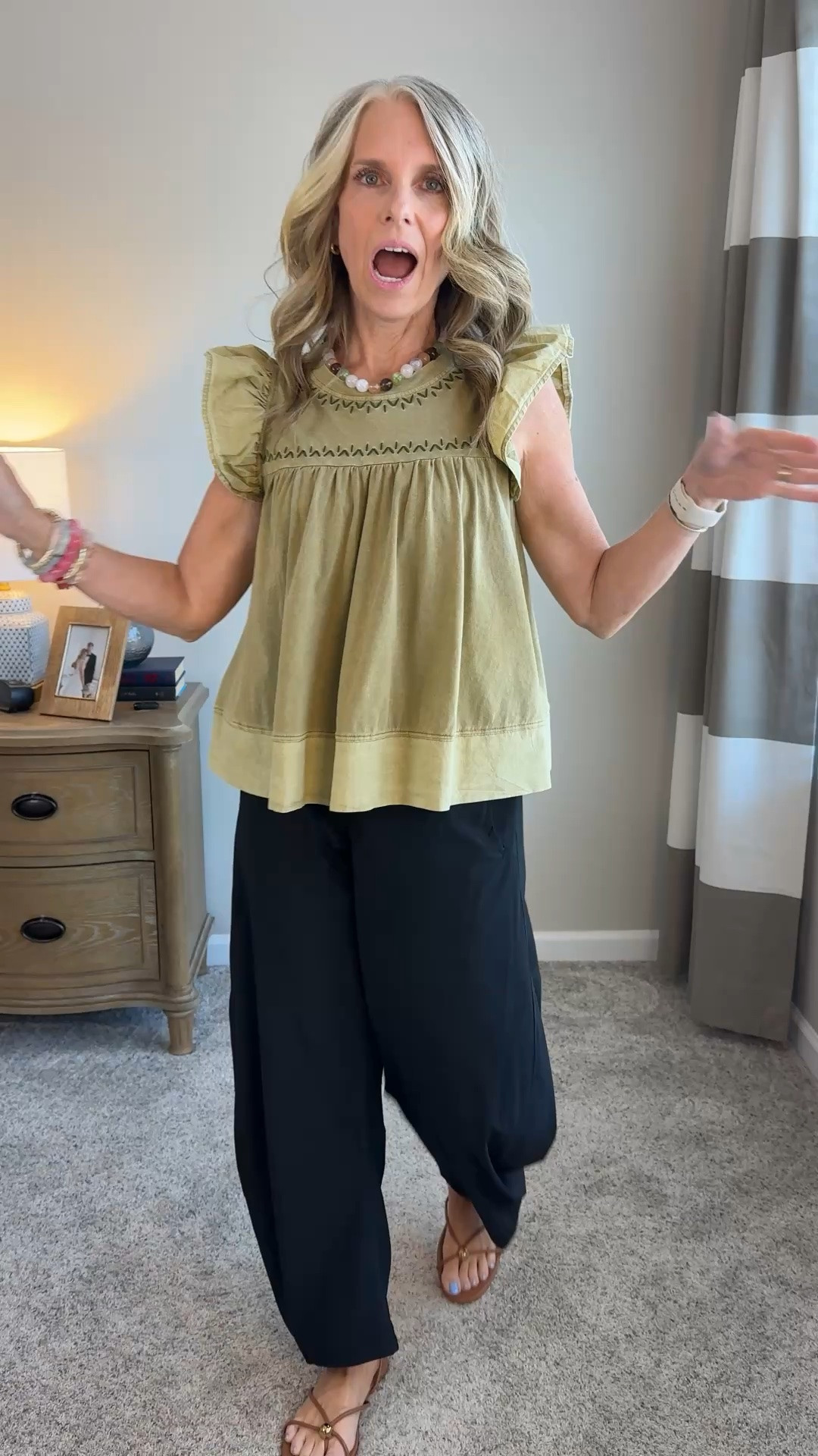 These pants are 15/10…no really, they are that good. I’m wearing a 4 and XS top. Cutest weekend look, travel, casual workwear. @Ruti

#LTKgrwm #LTKootd #LTKOver40