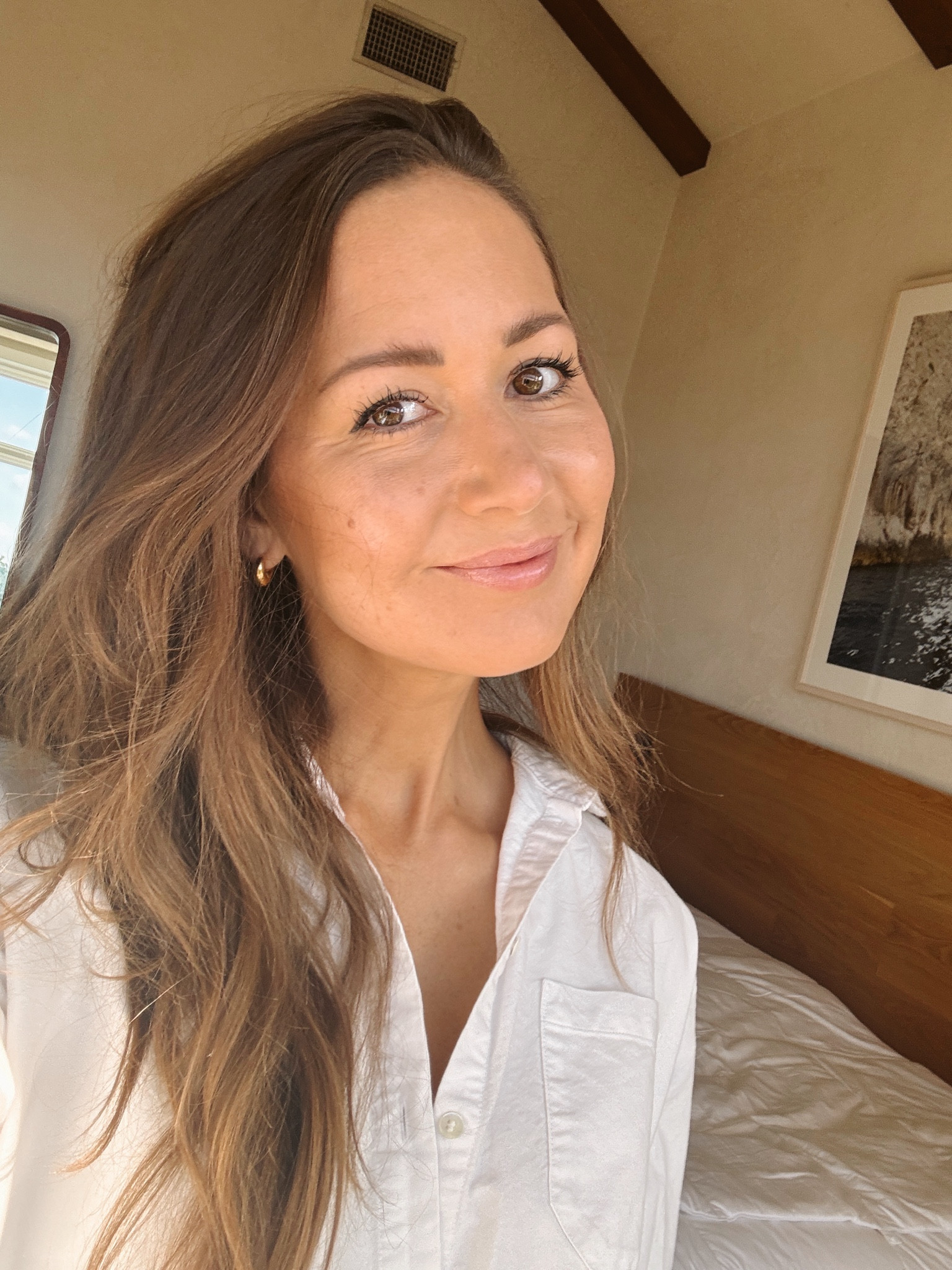 The 5-minute glowy makeup I’m obsessed with lately… 

#LTKOver40 #LTKFindsUnder50 #LTKBeauty