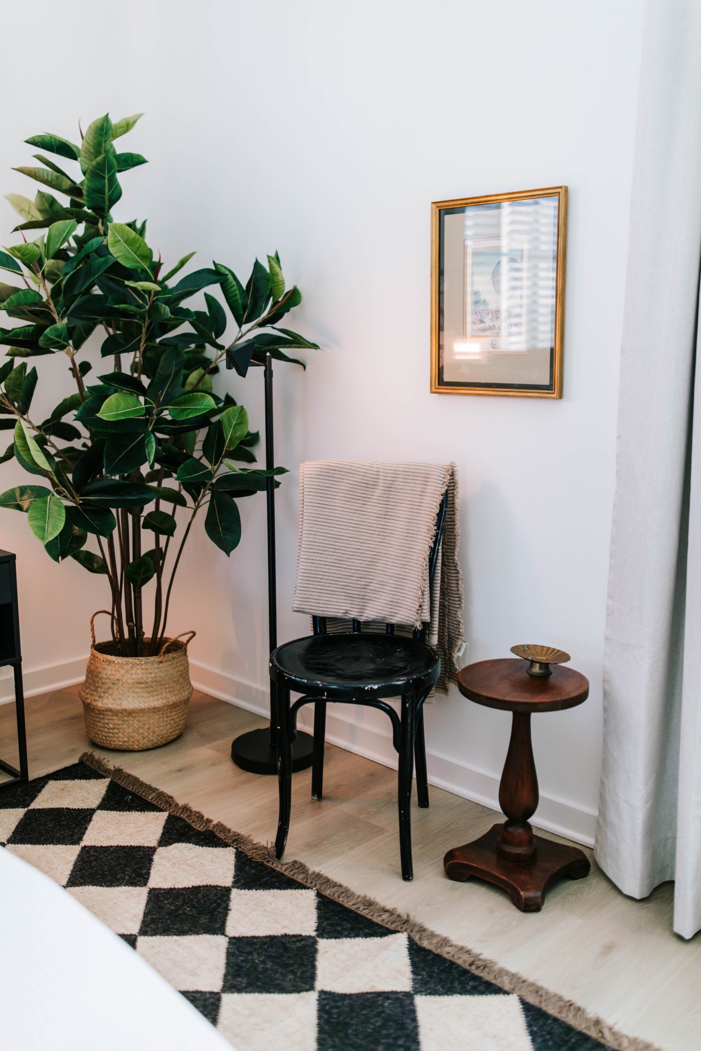 Bedroom corner with great faux rubber tree

#LTKHome #LTKFindsUnder100 #LTKSaleAlert