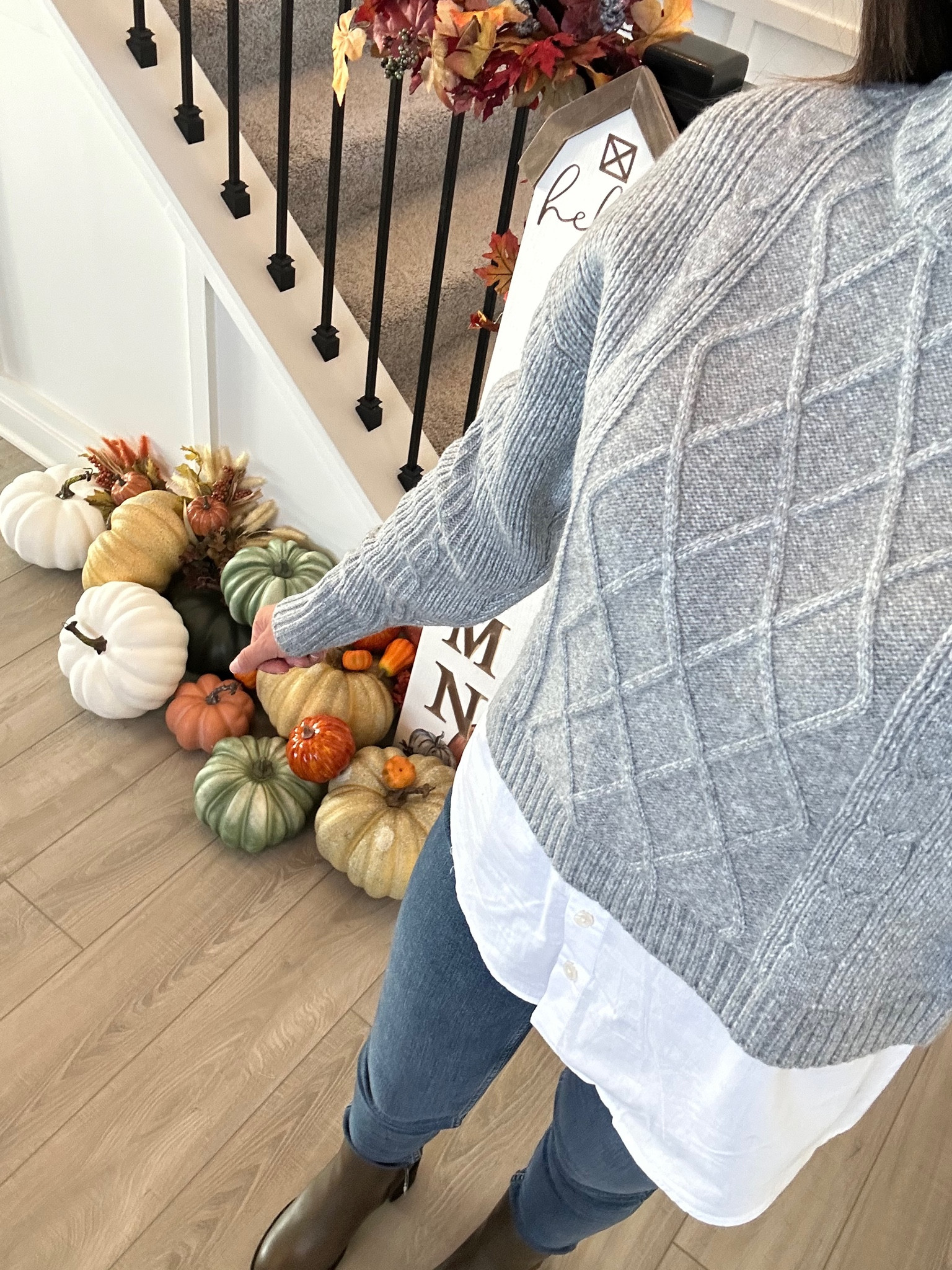 Sweater & boots outfit for fall 🤎👢🍂 this sweater is a 2-in-1 layered look!! 😍 
@walmartfashion #WalmartPartner #WalmartFashion @Shop.LTK

#LTKfindsunder50 #LTKSeasonal #LTKstyletip