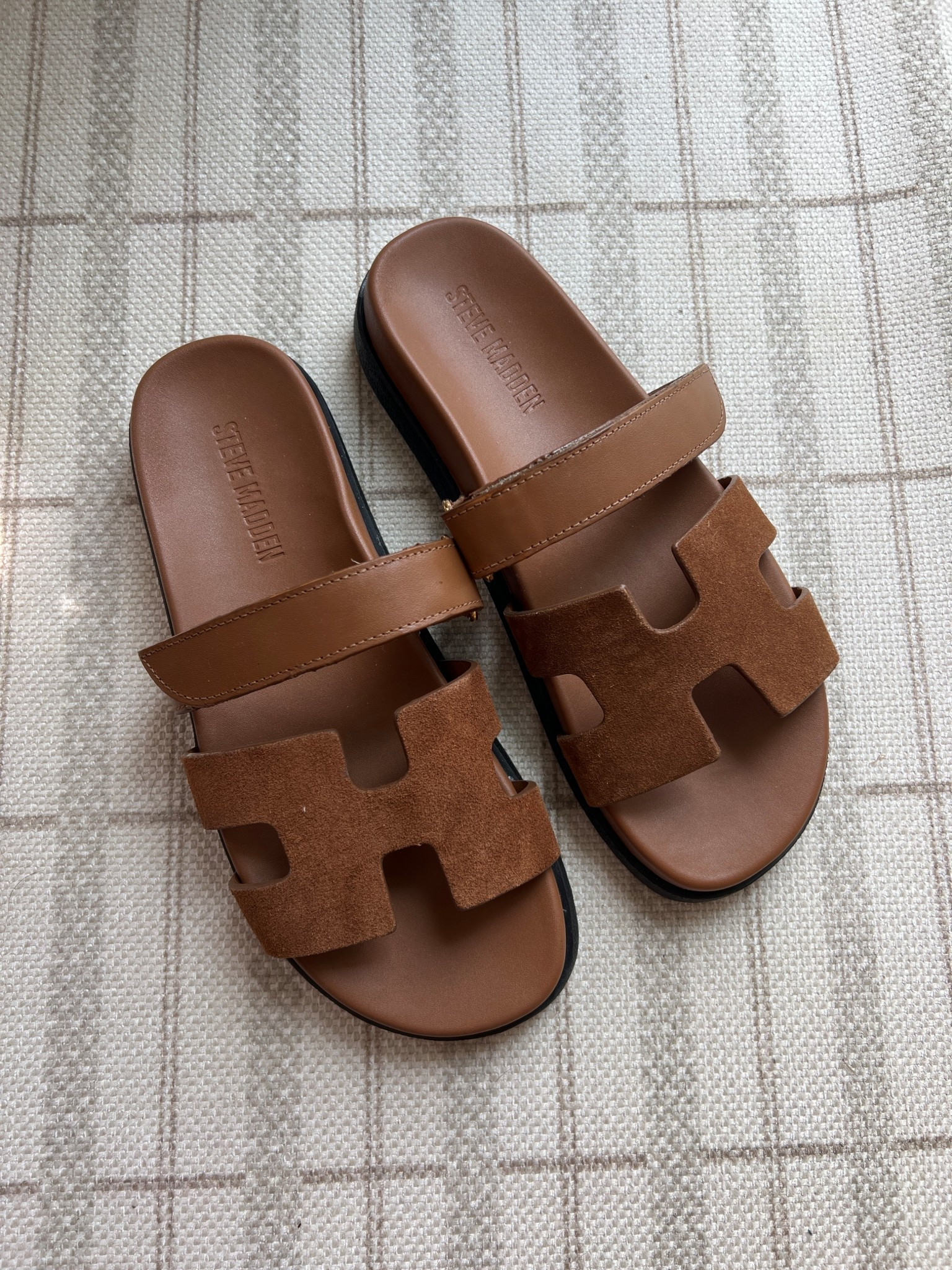 Women’s neutral sandal for all seasons! 
Brown sandals neutral sandals 
Women’s spring shoes 
Brown suede shoe 
Steve Madden spring shoes 
Spring shoe finds 