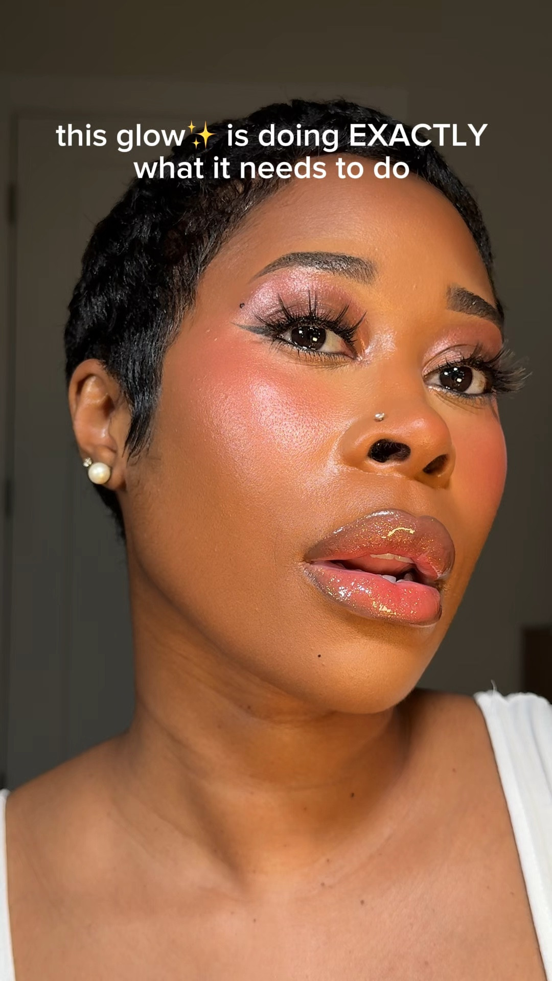 Glowy makeup! 
The new about face highlighting pearls are stunning 

#LTKBeauty #LTKgrwm #LTKSaleAlert