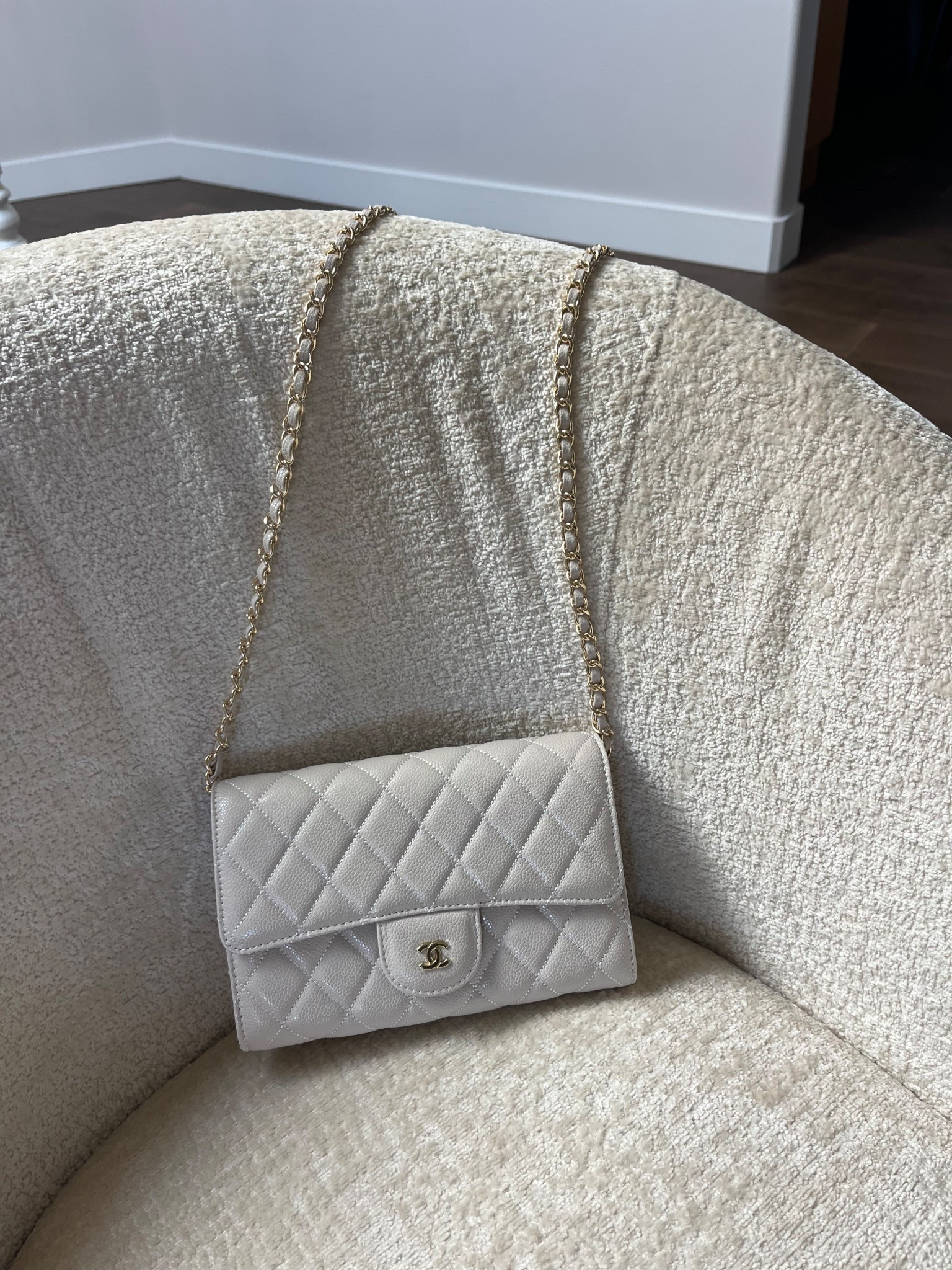 The perfect everyday bag!🤍

#LTKgiftguide #LTKstyletip #LTKbag