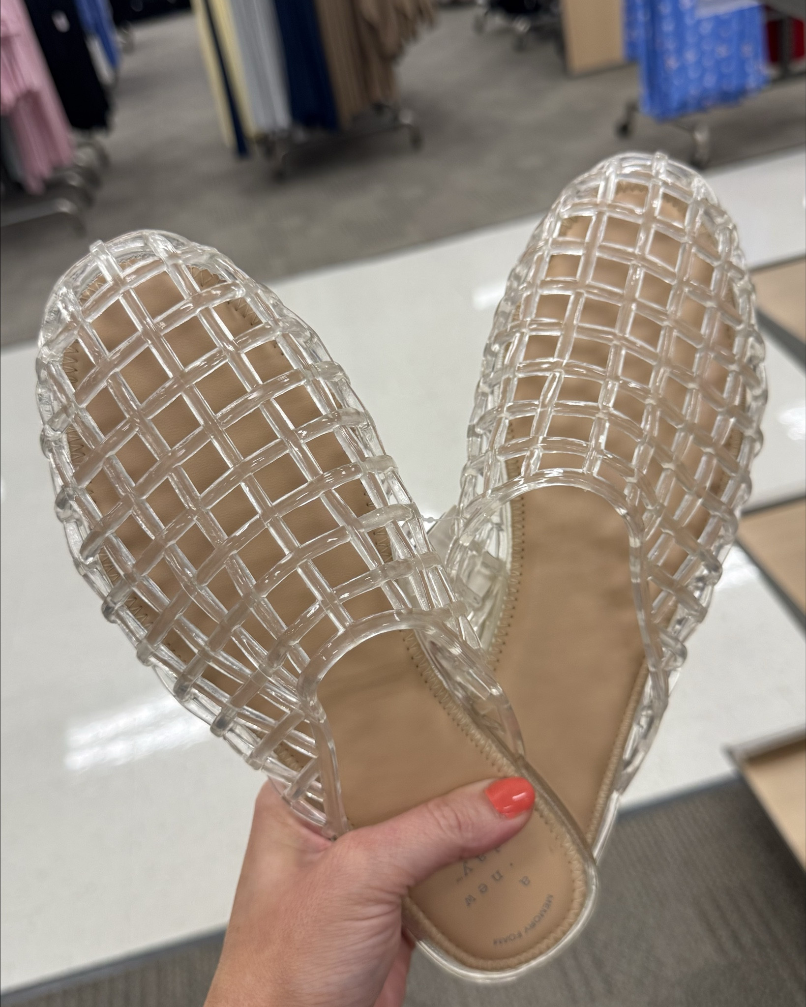 🚨 40% OFF SHOES AT TARGET — TODAY ONLY 🚨
Sandals. Slides. Sneakers. Designer dupes. Viral styles.
This is NOT a drill, babe. 👟✨
Swipe to see what we’re adding to cart ASAP 🛒


#LTKmomlife #LTKSaleAlert