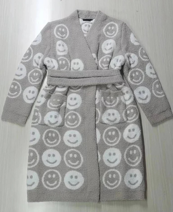 Two-Tone Smiley Buttery Robe | The Styled Collection