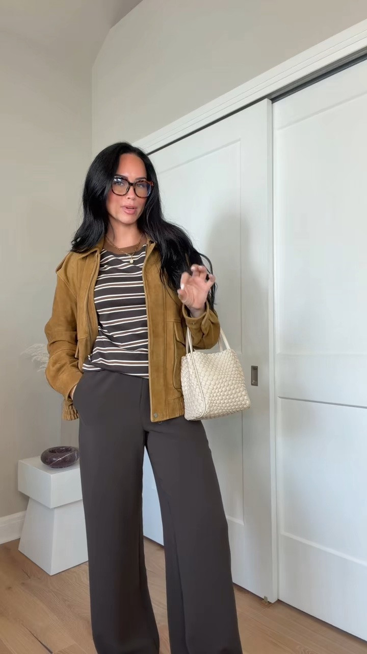 The perfect outfit for transitioning into fall 🍂 I’m loving all these colors together! I’ll have the outfit details linked on my LTK.

My sizing: 5’7”, 145 lbs, 32DD
I’m wearing size smalls.


@Aritzia  Aritzia fall outfit, Aritzia basic tee, Aritzia Lodge pants, suede jacket outfit, transitional fall outfit, early fall style, casual chic fall outfit, neutral fall outfit, everyday fall style, suede jacket styling