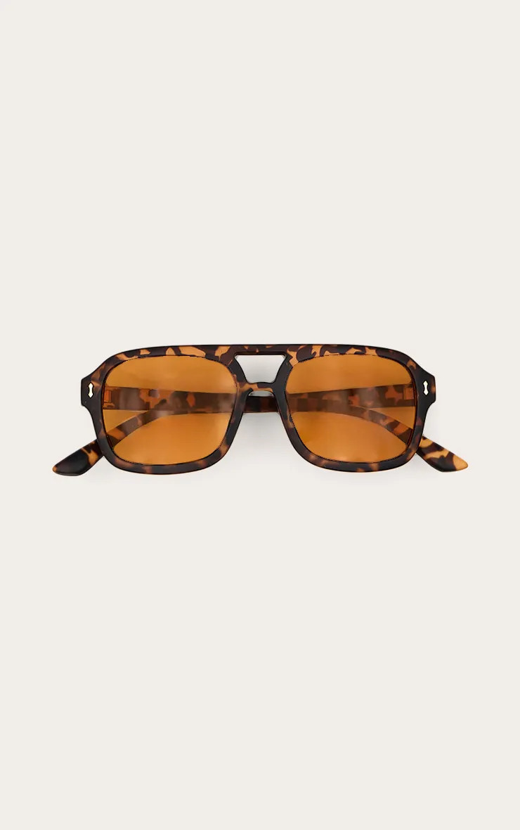 Brown Tort Frame Orange Smoke Lens Aviator Sunglasses | PrettyLittleThing | PrettyLittleThing UK