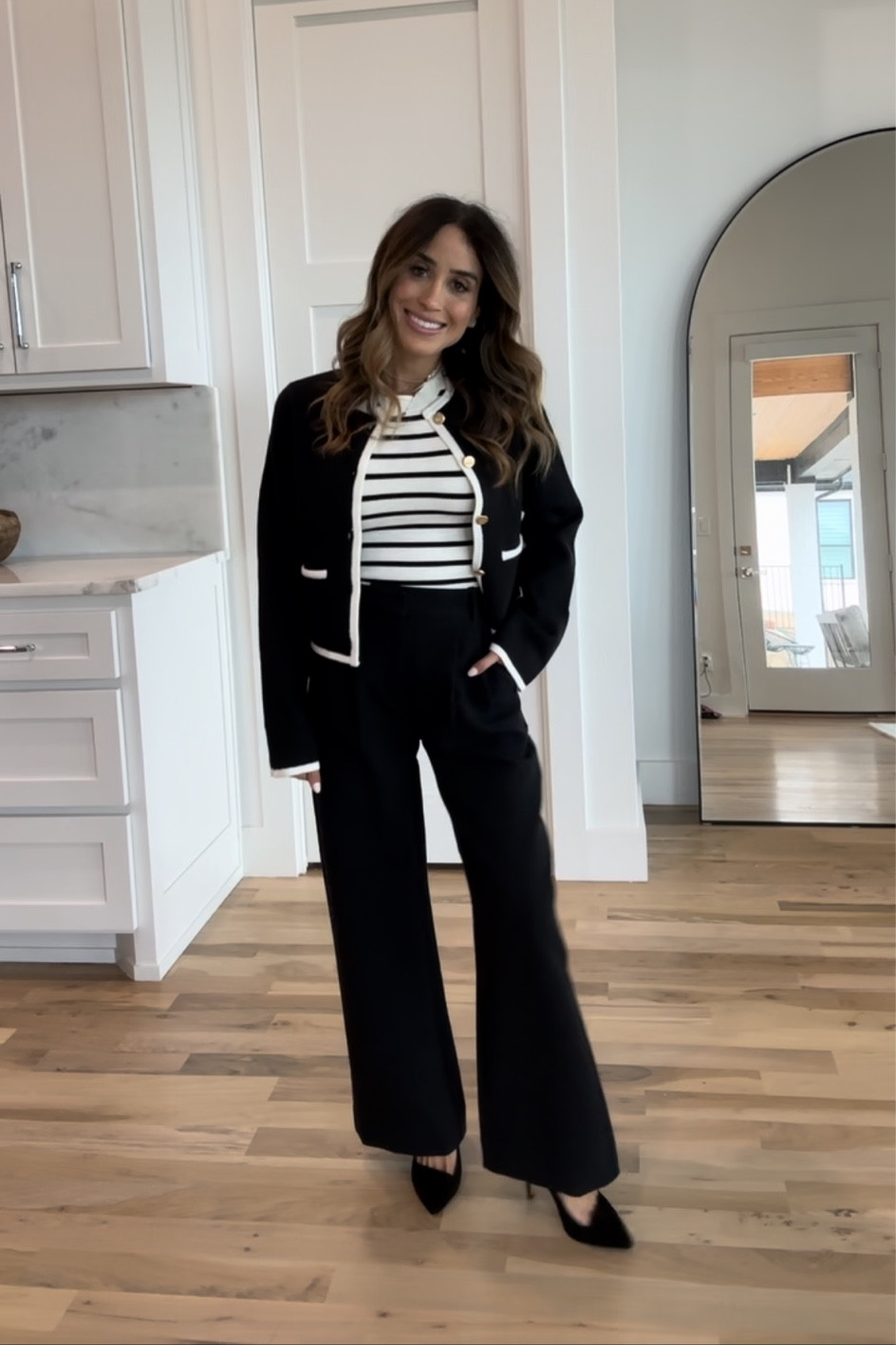 Workwear outfit petites friendly size 23 short trouser pants 

#LTKfindsunder100 #LTKfindsunder50 #LTKworkwear