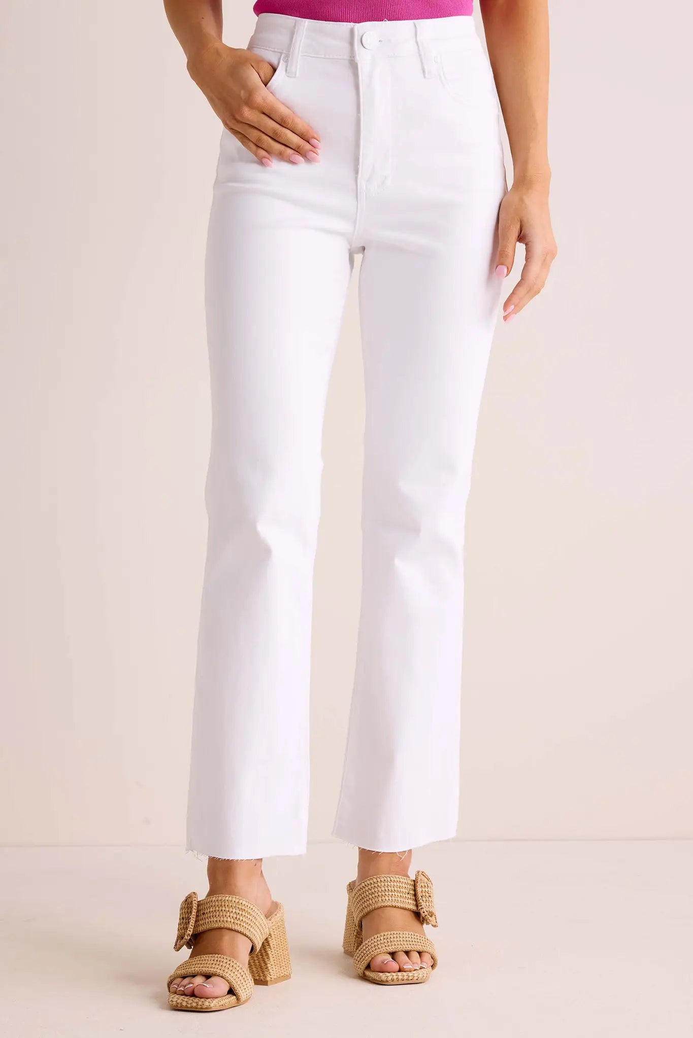 Kelsey Jeans- White by KUT from the Kloth | Avara